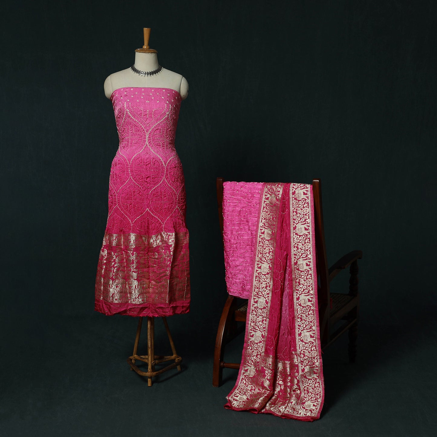 Kutch Bandhani Tie-Dye Modal Silk Heavy Banarasi Zari 3pc Unstitched Dress Material Suit Set 43