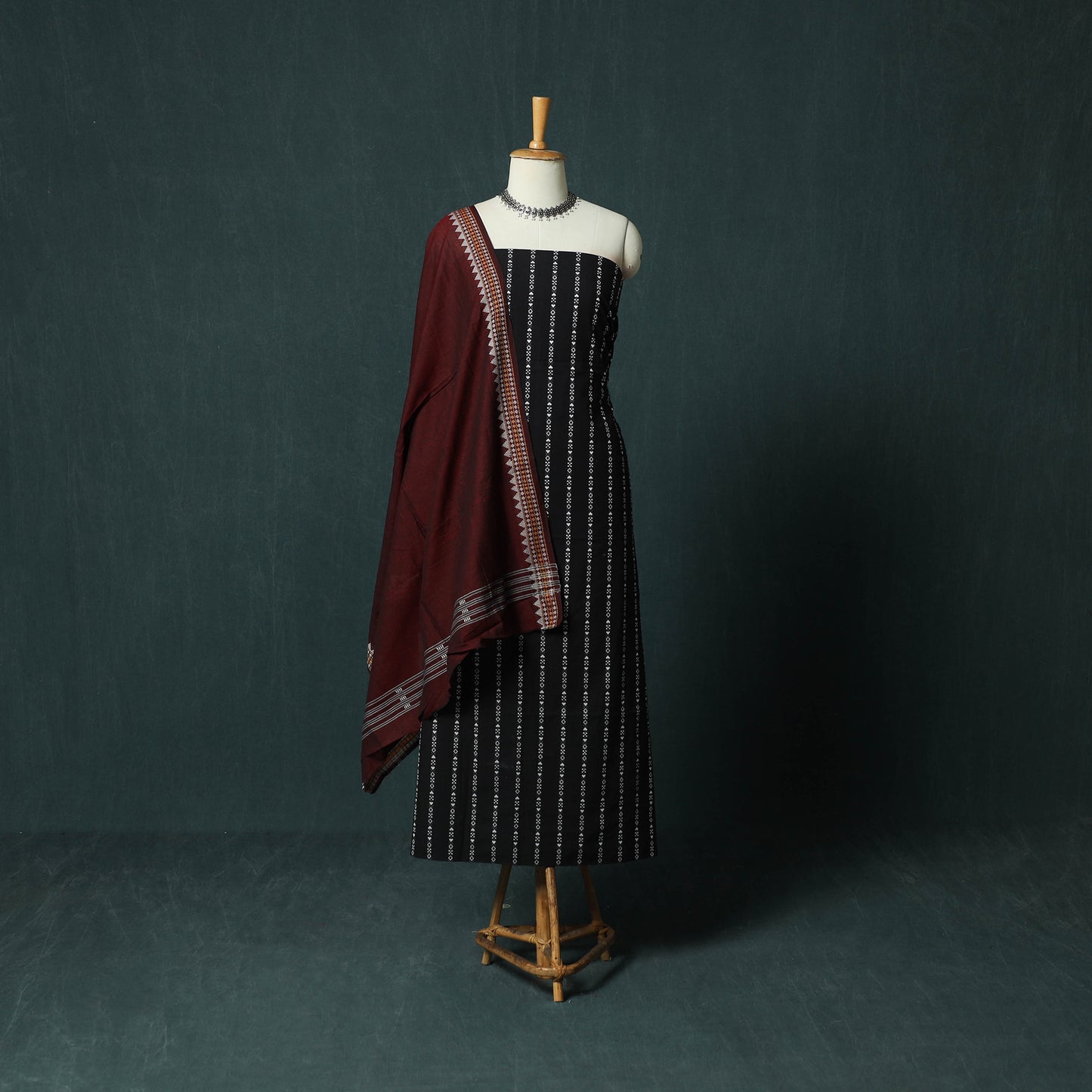 Jacquard Woven 2pc Cotton Unstitched Dress Material Kurta Set with Earrings 09