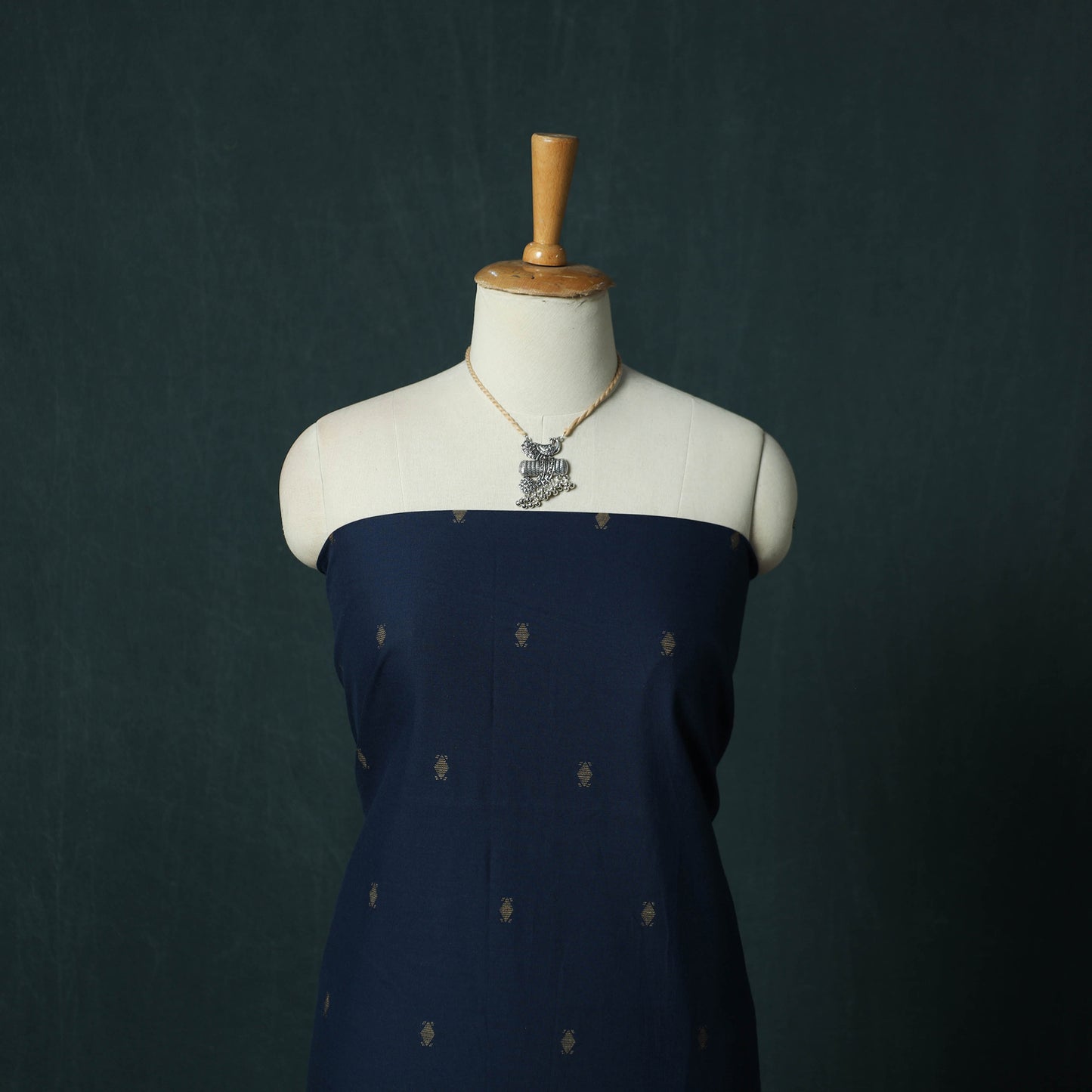 Jacquard Woven 2pc Cotton Unstitched Dress Material Kurta Set with Jewellery 11
