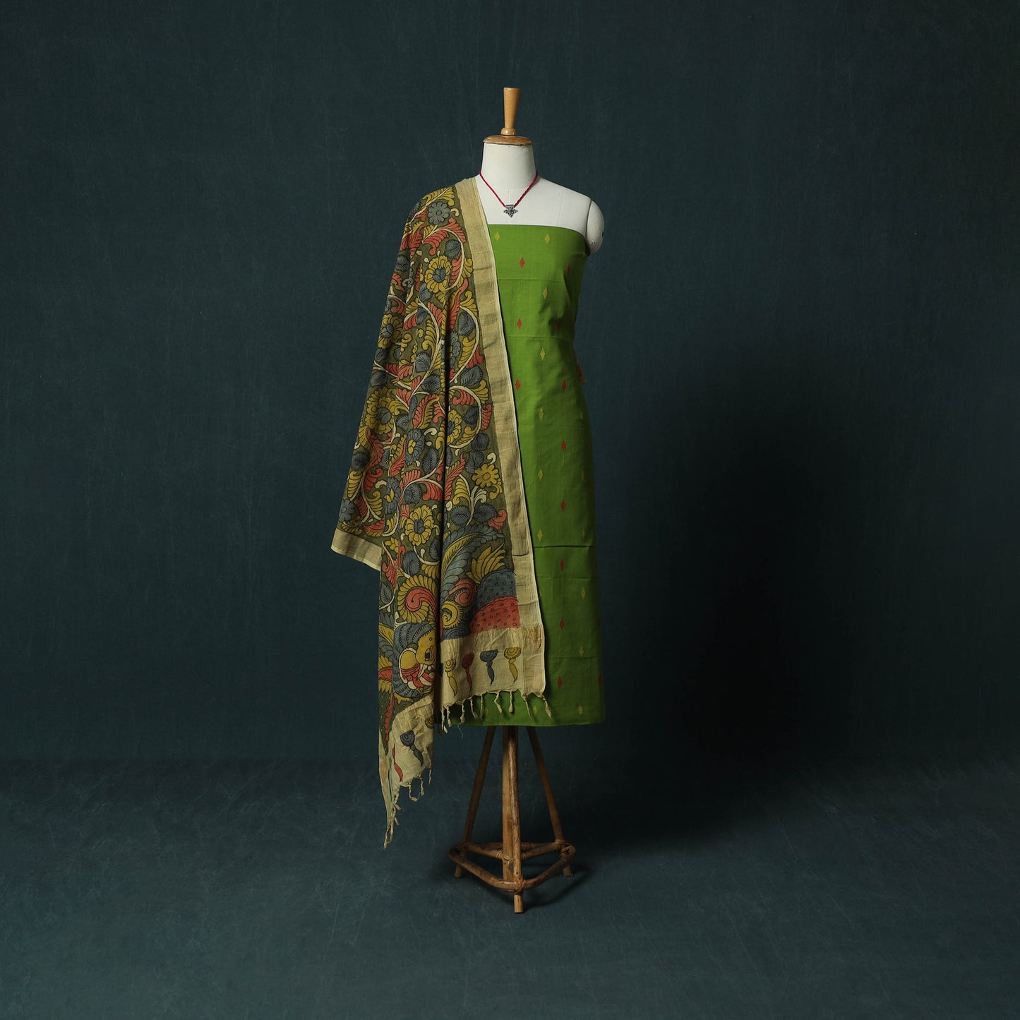 Jacquard Woven 2pc Cotton Unstitched Dress Material Kurta Set with Jewellery 12