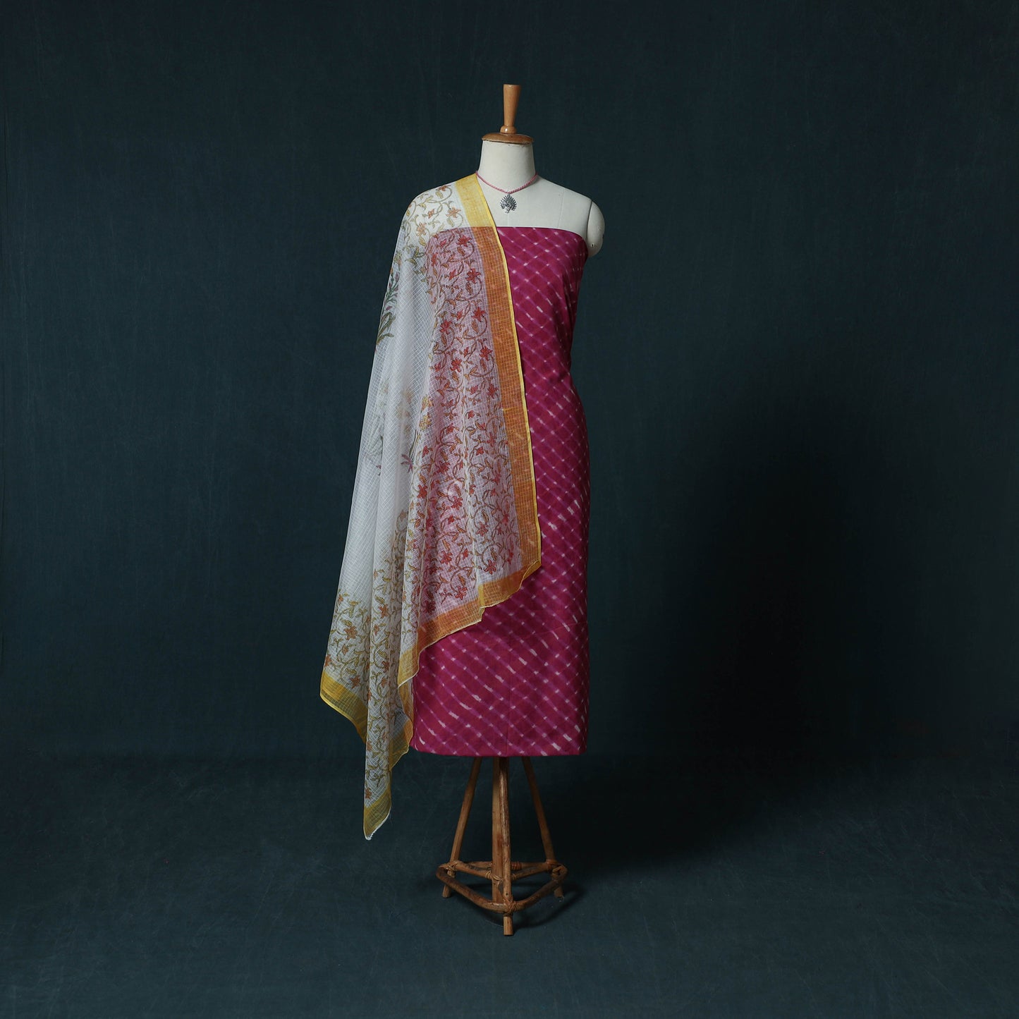 Leheriya Tie-Dye Cotton 2pc Unstitched Dress Material Kurta Set with Jewellery Set 25