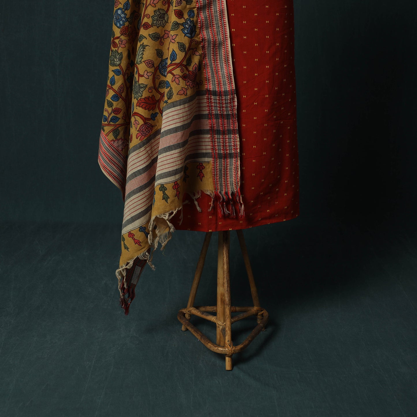 Jacquard Woven 2pc Cotton Unstitched Dress Material Kurta Set with Jewellery 15