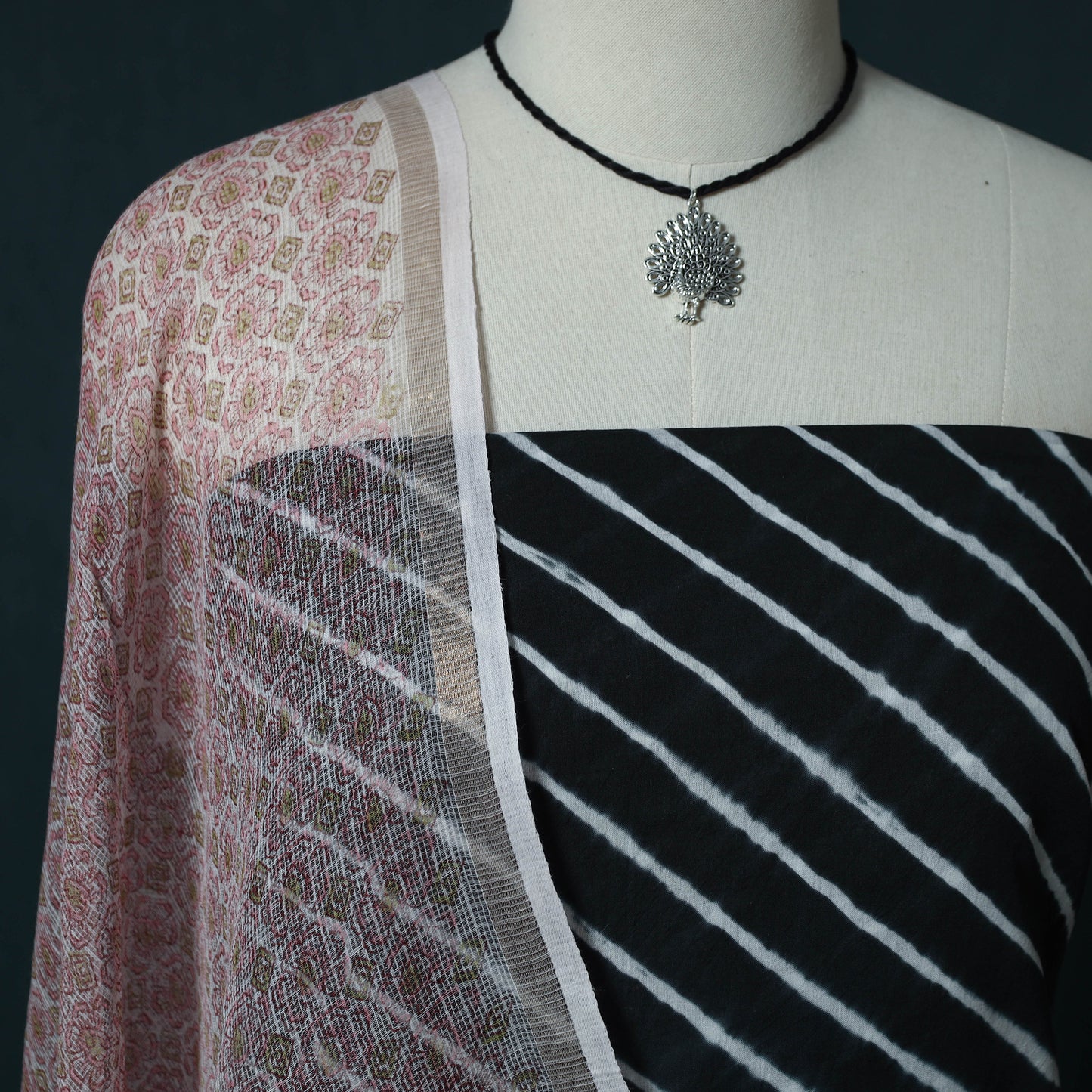 Leheriya Tie-Dye Cotton 2pc Unstitched Dress Material Kurta Set with Jewellery Set 28