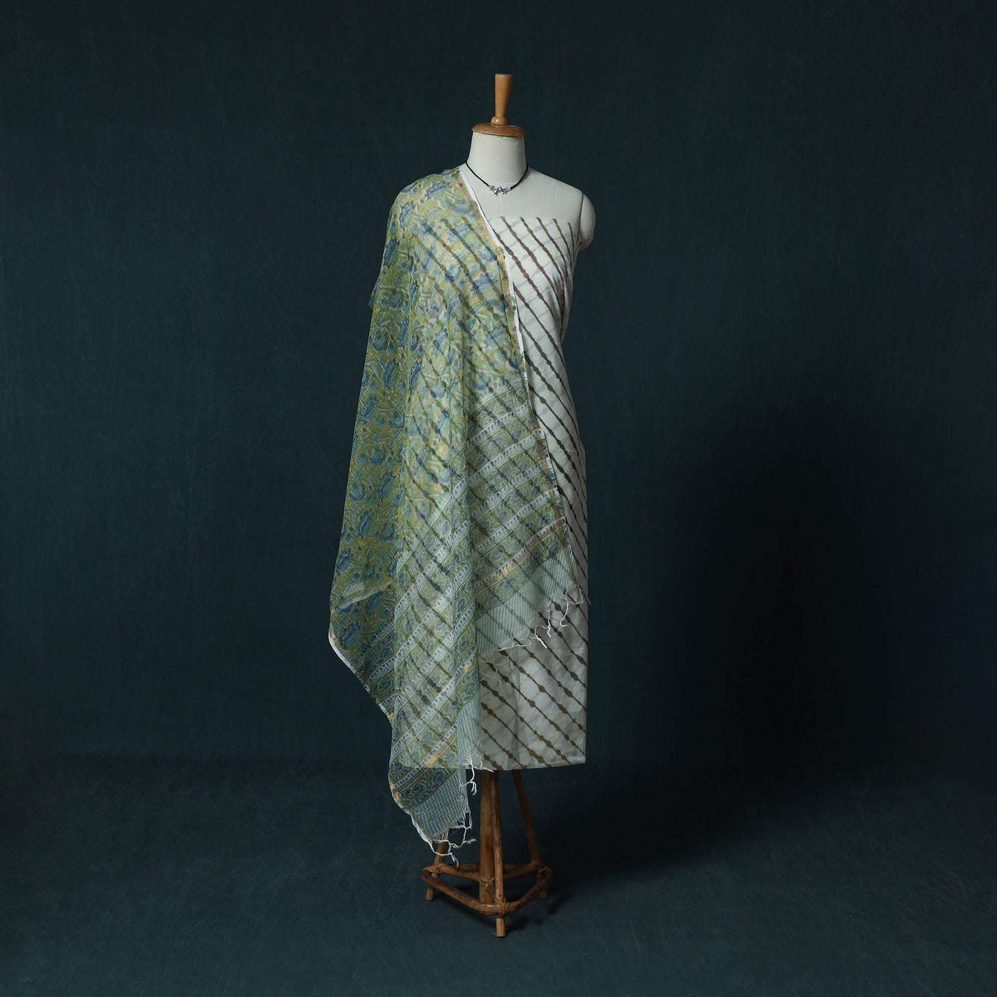 Leheriya Tie-Dye Cotton 2pc Unstitched Dress Material Kurta Set with Jewellery Set 35