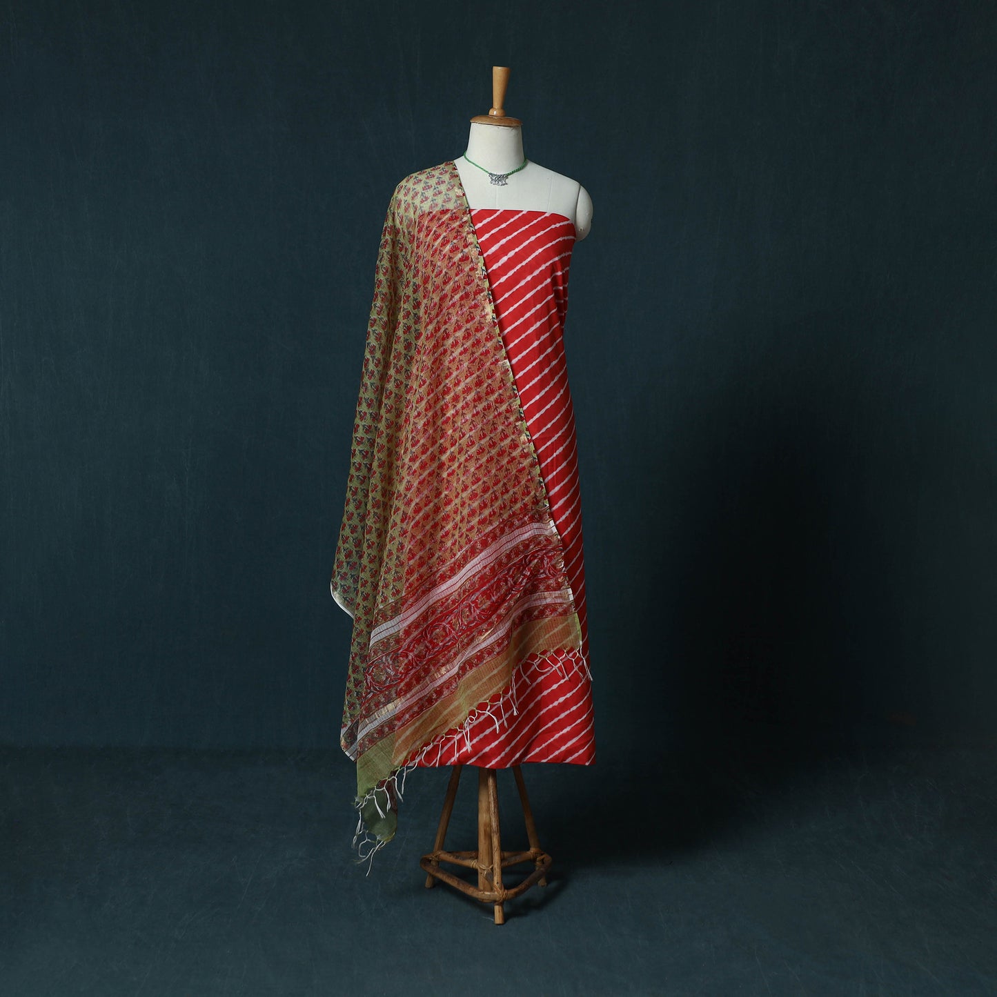 Leheriya Tie-Dye Cotton 2pc Unstitched Dress Material Kurta Set with Jewellery Set 36