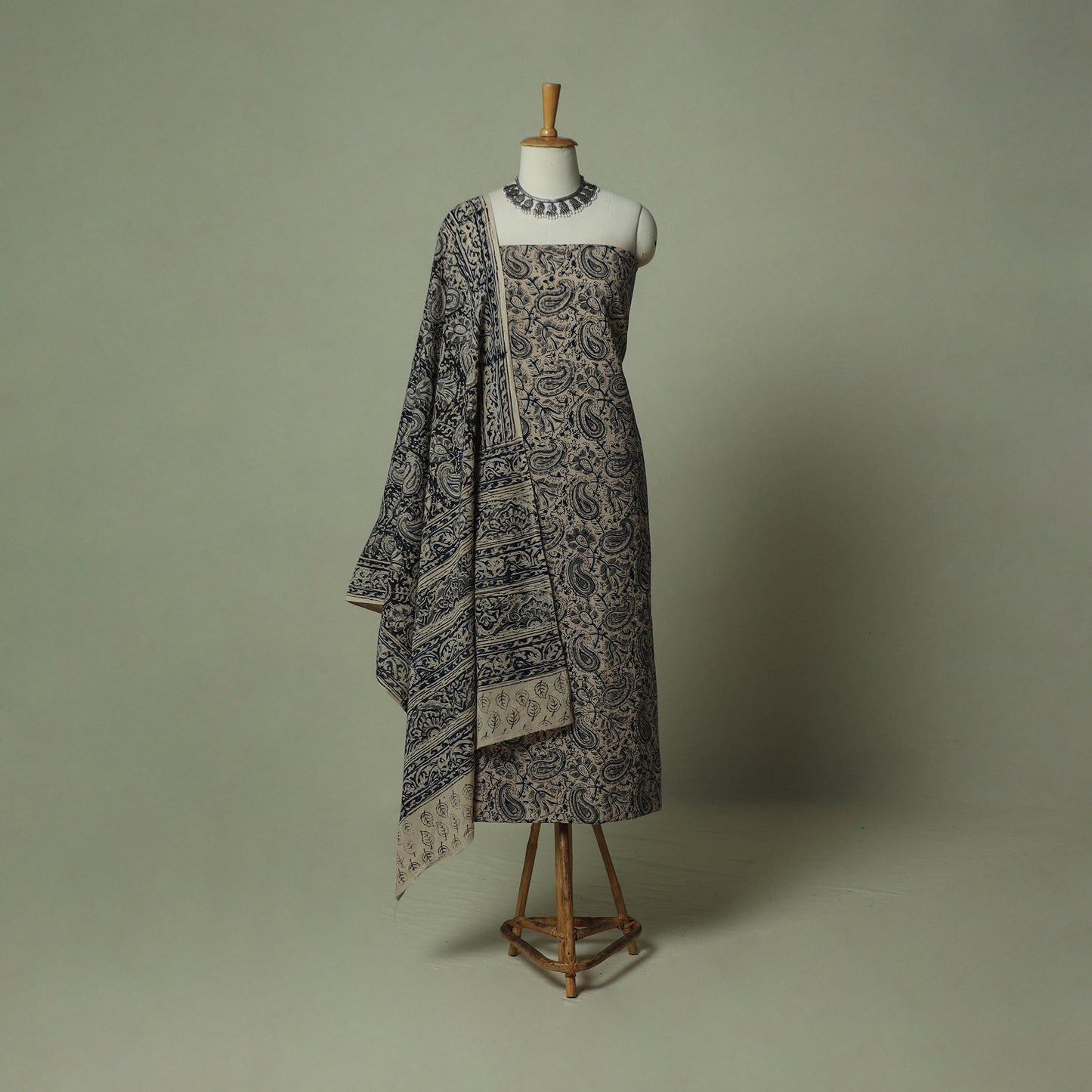 Pedana Kalamkari Hand Block Print Natural Dyed Cotton 3pc Unstitched Dress Material Suit Set 09