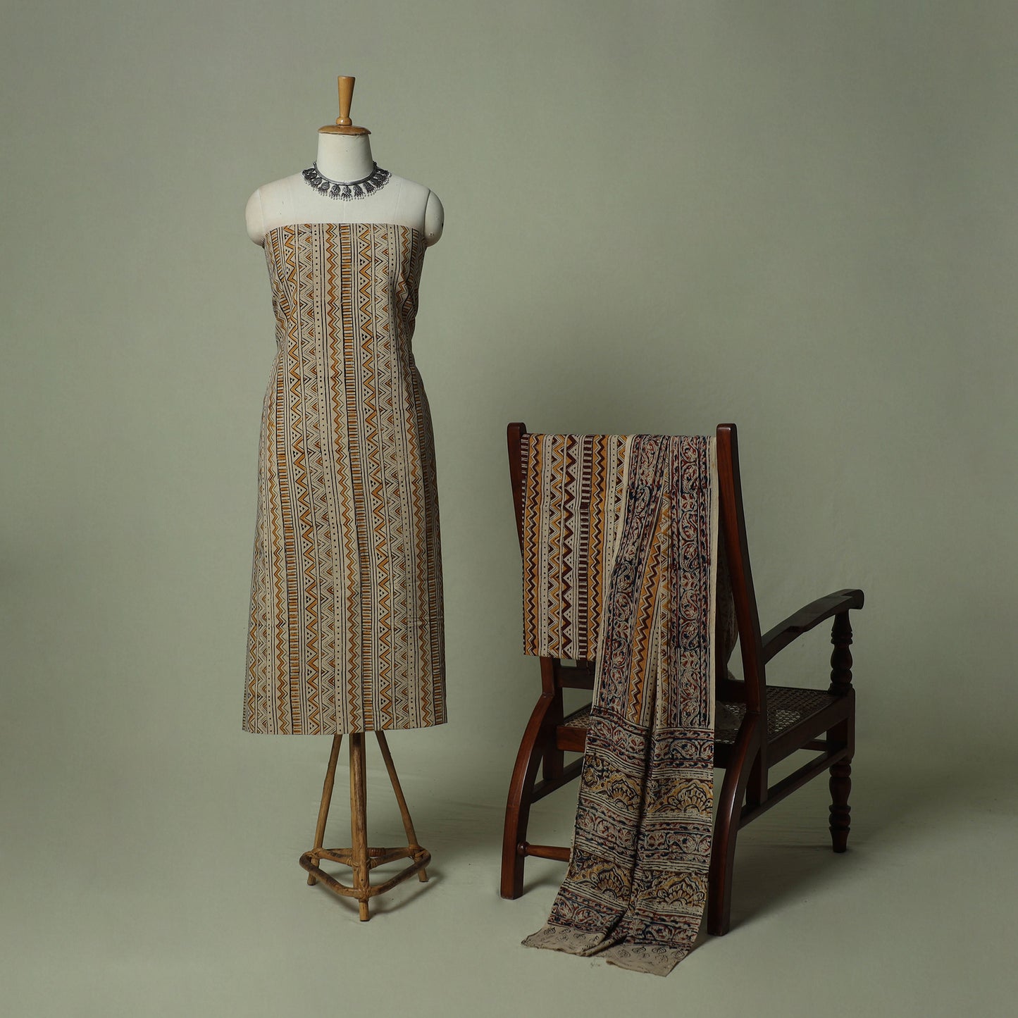 Pedana Kalamkari Hand Block Print Natural Dyed Cotton 3pc Unstitched Dress Material Suit Set 10