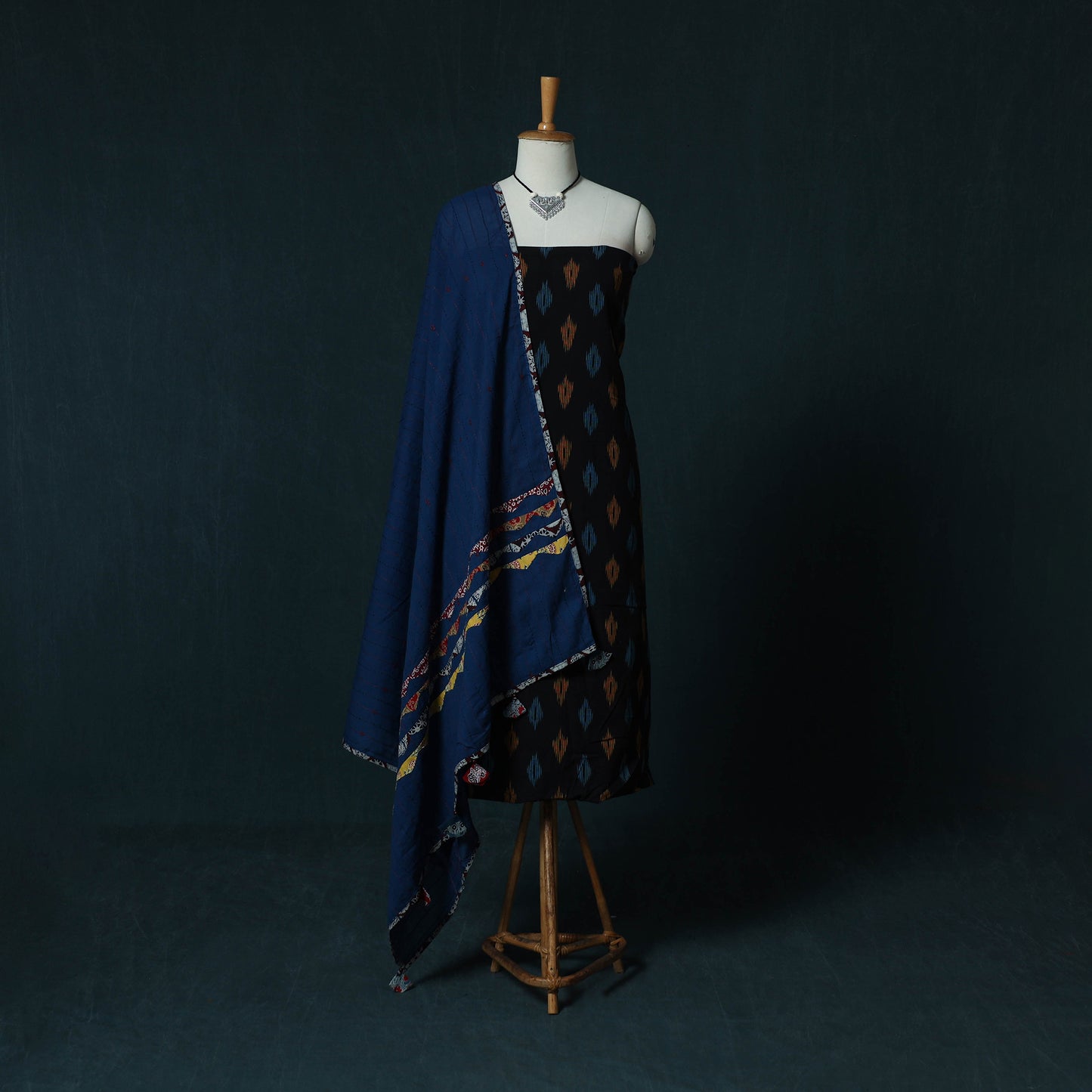 Pochampally Ikat Cotton 2pc Unstitched Dress Material Kurta Set with Jewellery Set 03