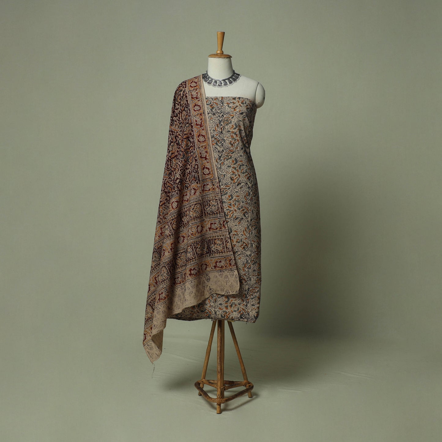 Pedana Kalamkari Hand Block Print Natural Dyed Cotton 3pc Unstitched Dress Material Suit Set 16