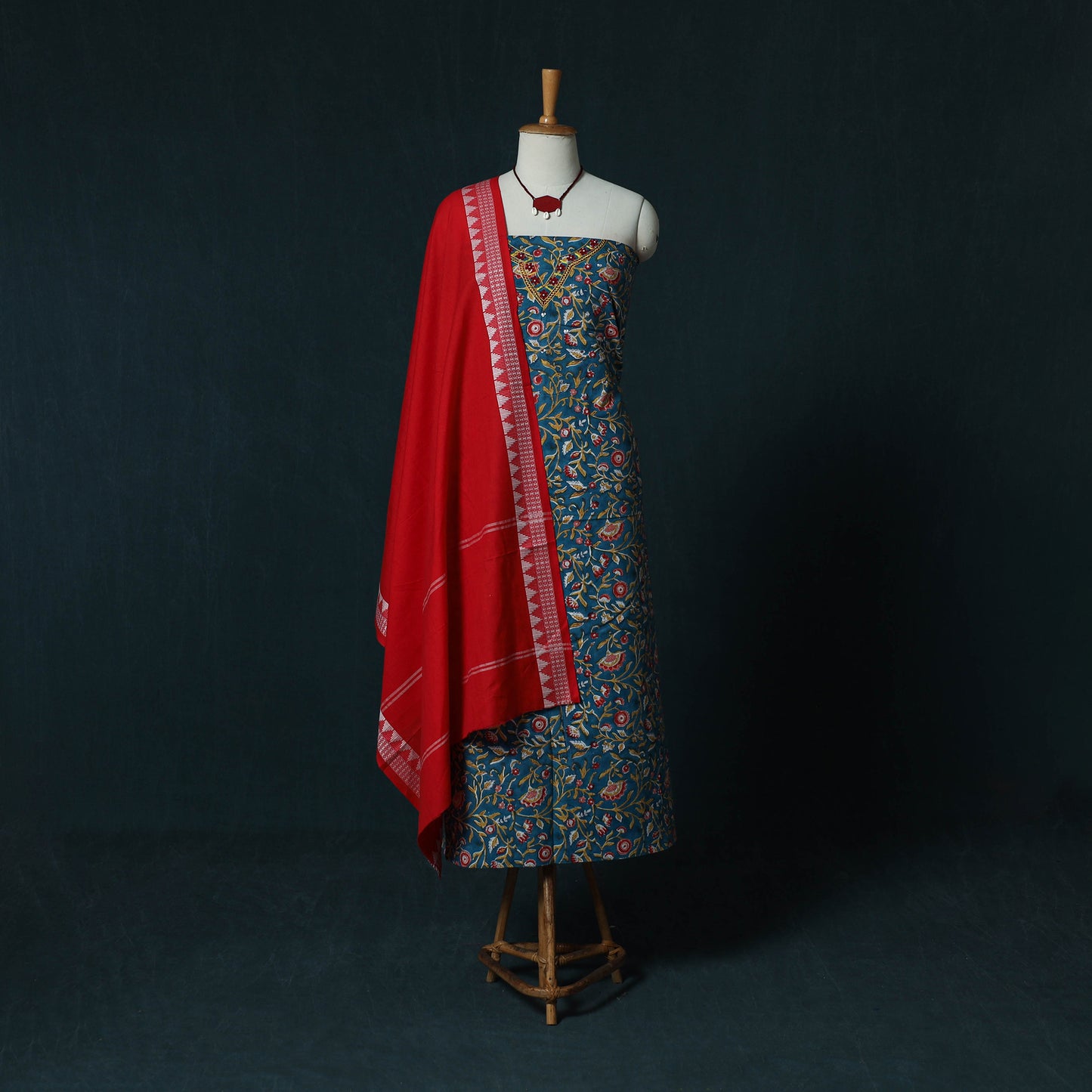 Hand Embroidered Sanganeri Block Print Cotton 2pc Unstitched Dress Material Kurta Set with Jewellery Set 13