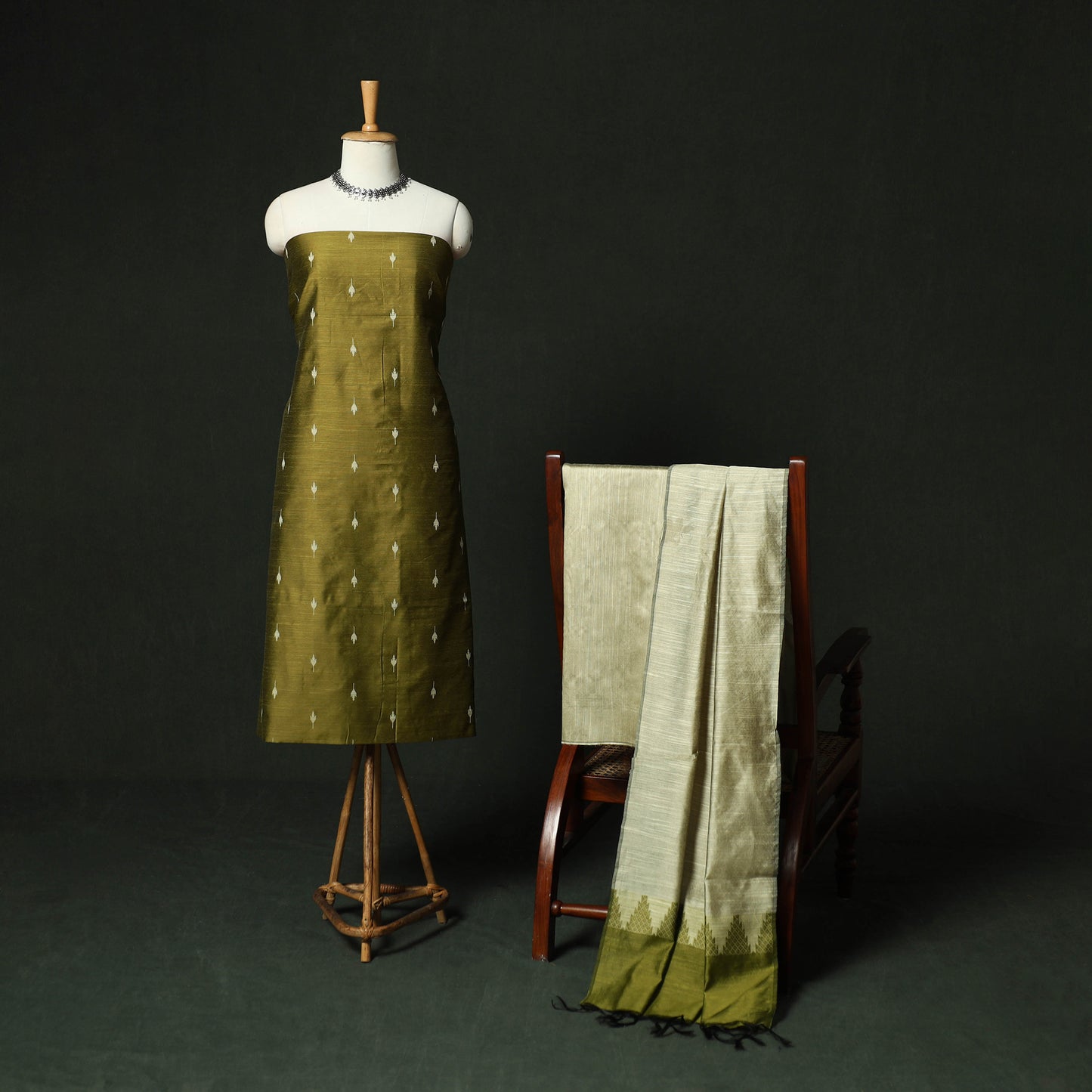Green - Mangalagiri Silk Cotton Thread Work 3pc Unstitched Dress Material Suit Set 30