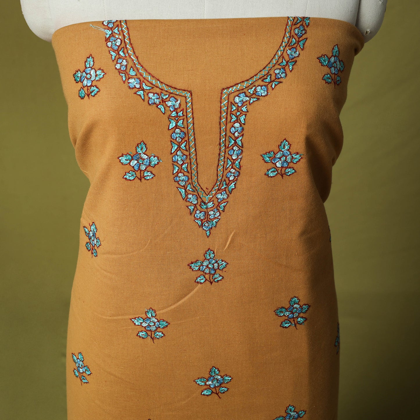 Hand Embroidered Cotton Kashida 2pc Unstitched Dress Material Kurta Set 09