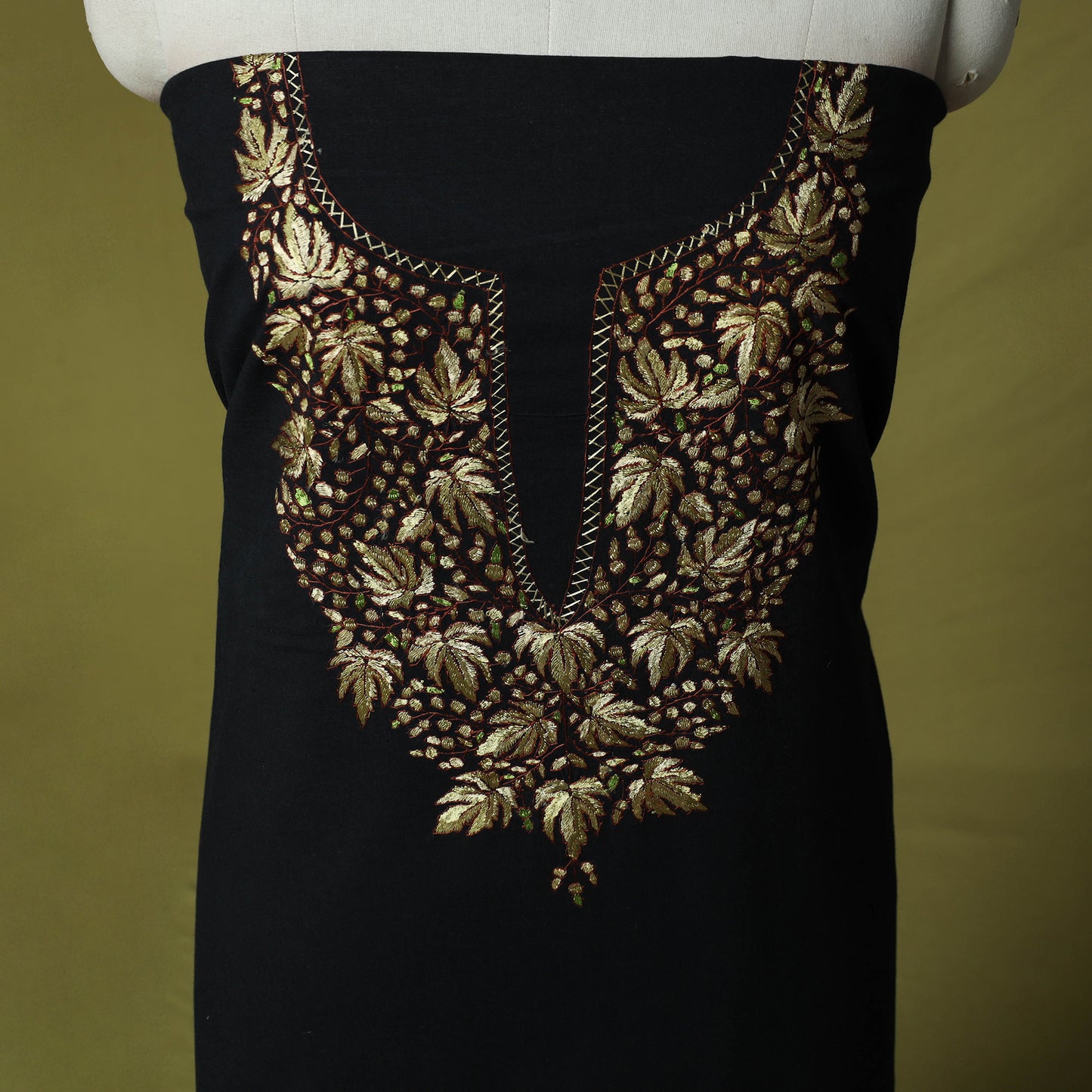 Hand Embroidered Cotton Kashida 2pc Unstitched Dress Material Kurta Set 31