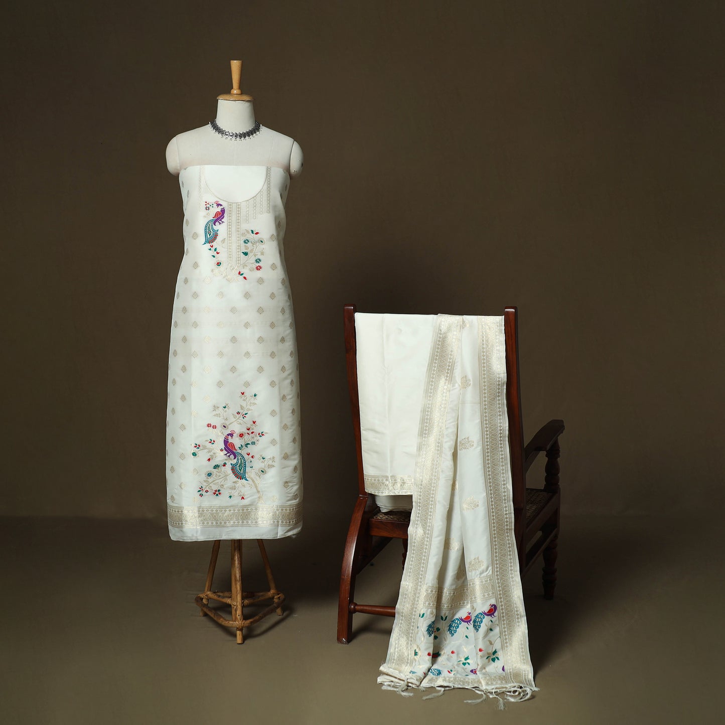 White - Bangalore Silk Paithani Weave 3pc Unstitched Dress Material Suit Set 06