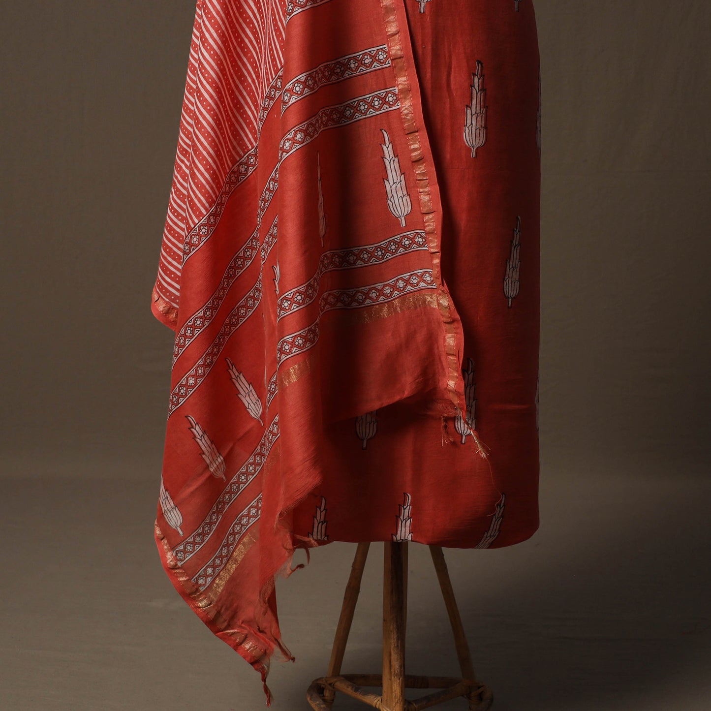 Akola Hand Block Print Chanderi Silk 2pc Unstitched Dress Material Kurta Set 09
