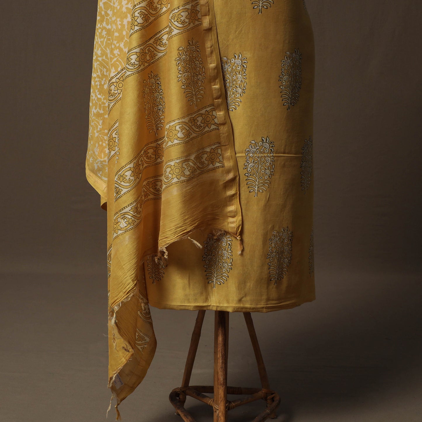Akola Hand Block Print Chanderi Silk 2pc Unstitched Dress Material Kurta Set 22