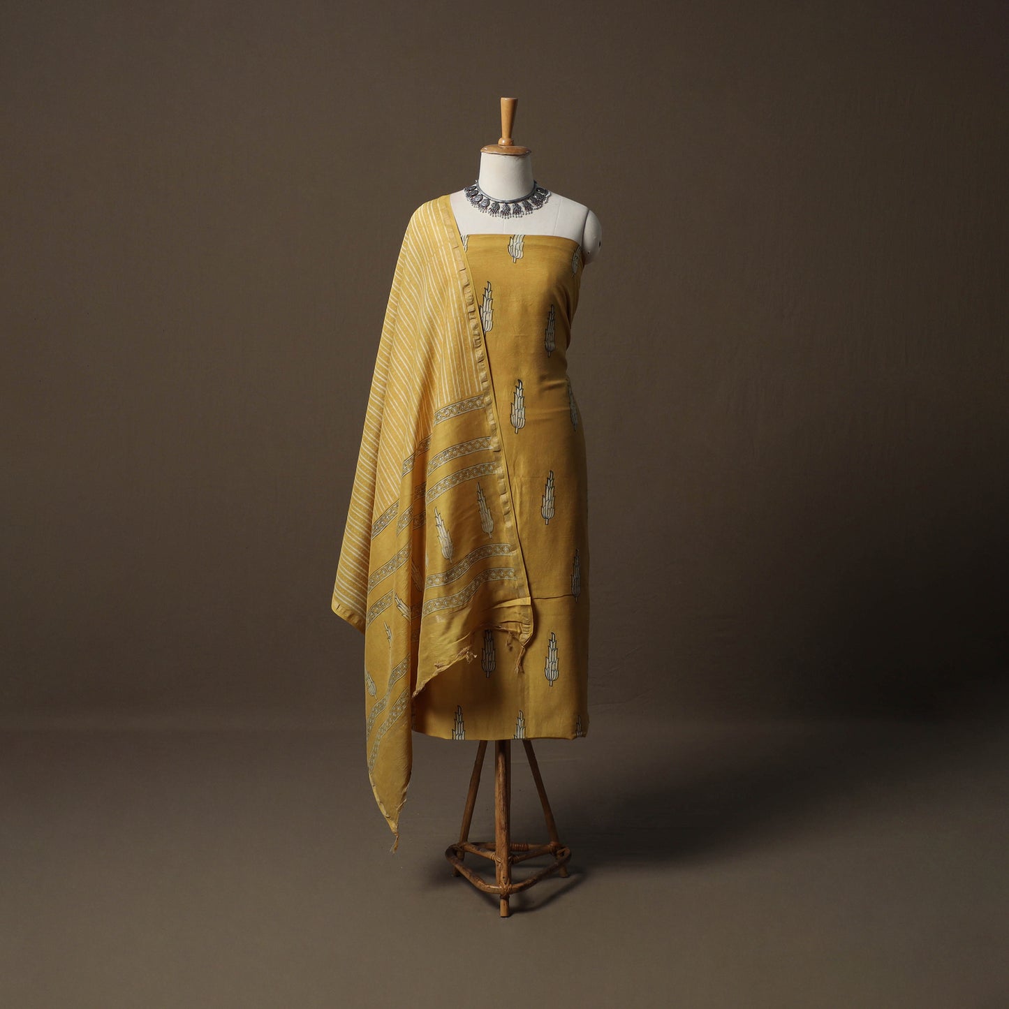Akola Hand Block Print Chanderi Silk 2pc Unstitched Dress Material Kurta Set 27