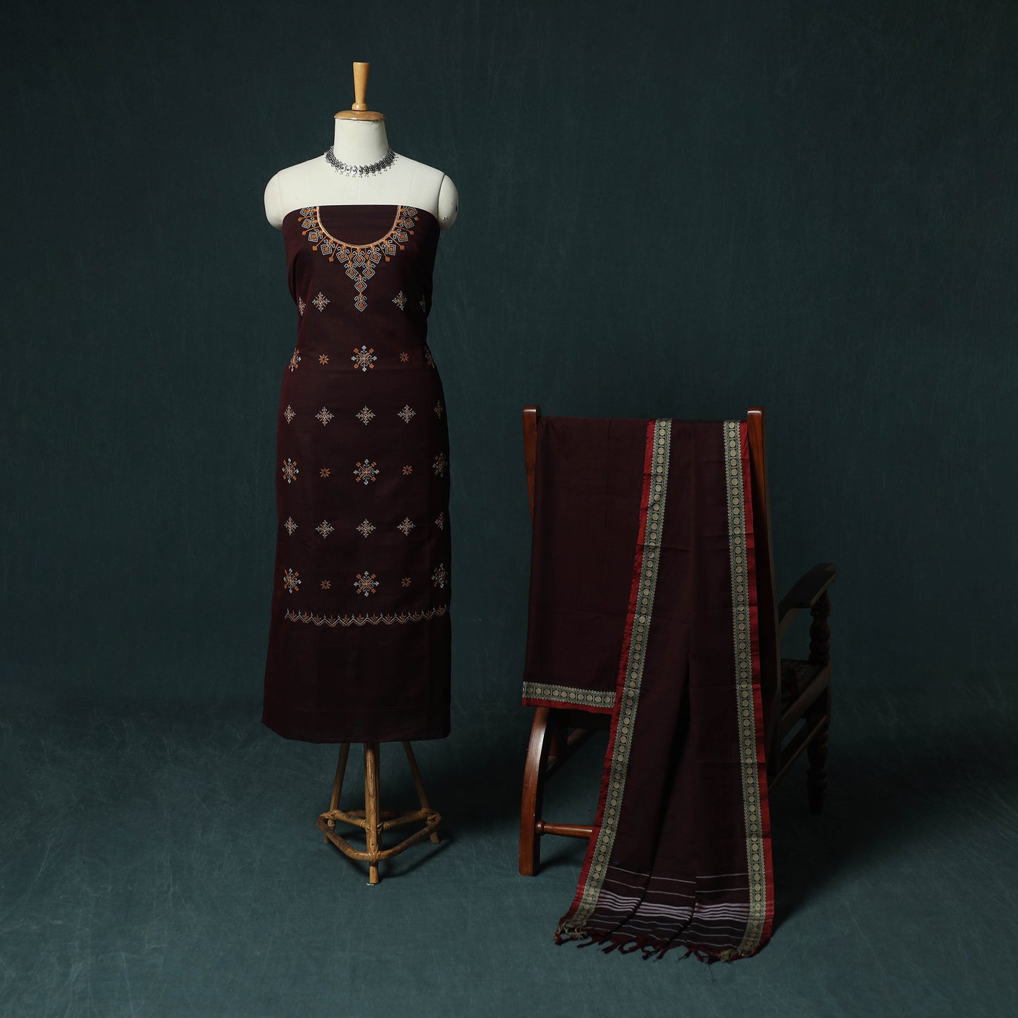 Ilkal Kasuti Embroidery Cotton 3pc Unstitched Dress Material Suit Set 33