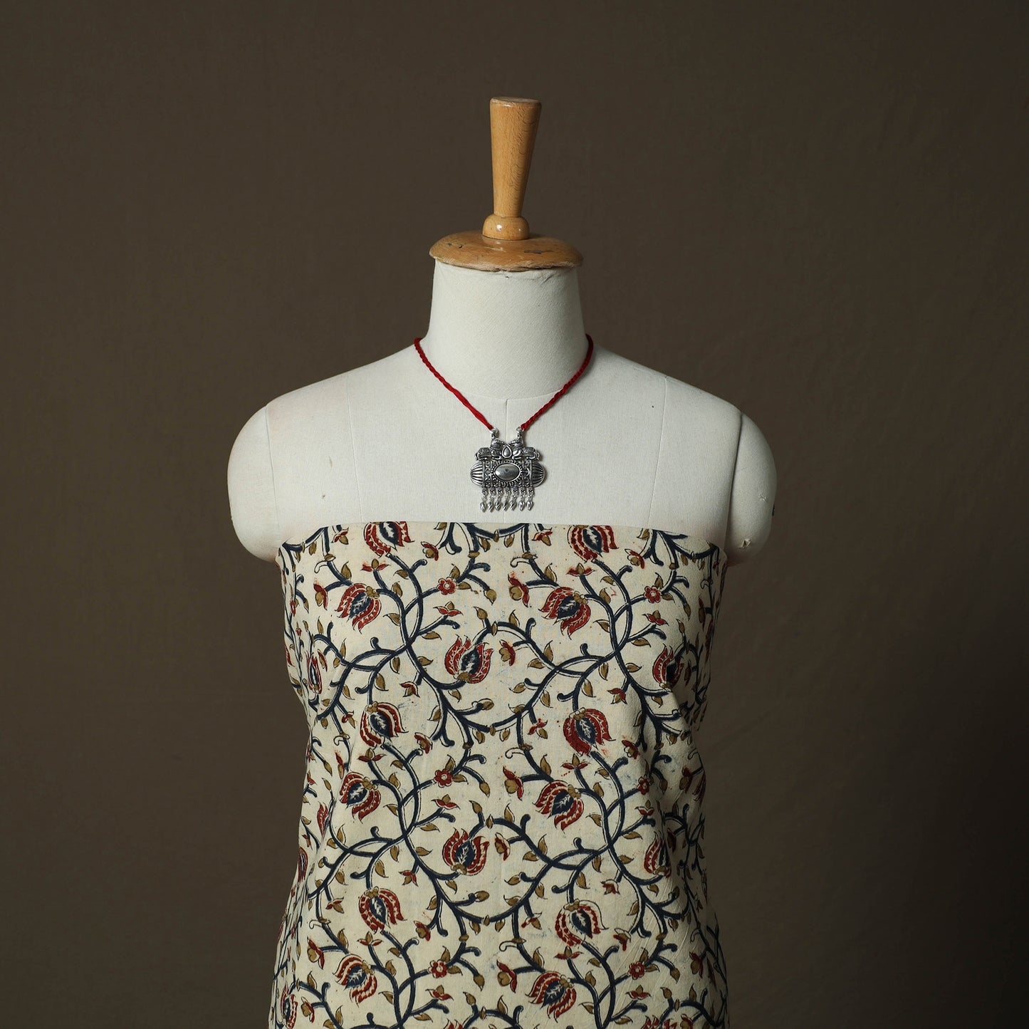 Kalamkari Hand Block Print Cotton 2pc Unstitched Dress Material Kurta Set with Jewellery 02