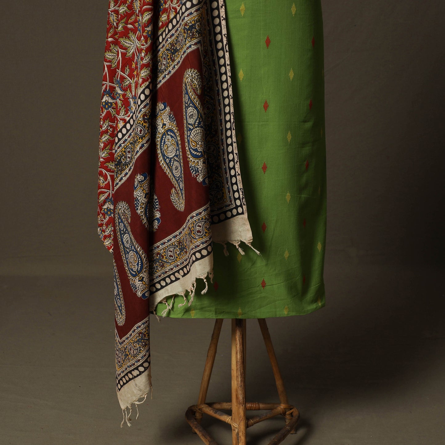 Jacquard Woven Cotton 2pc Unstitched Dress Material Kurta Set with Jewellery 18