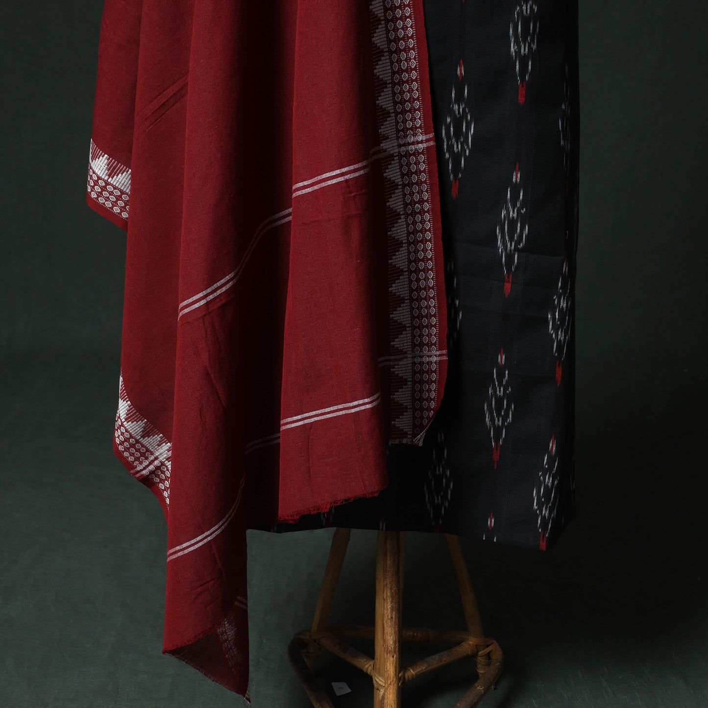 Pochampally Ikat Woven 2pc Cotton Unstitched Dress Material Kurta Set with Jewellery 11