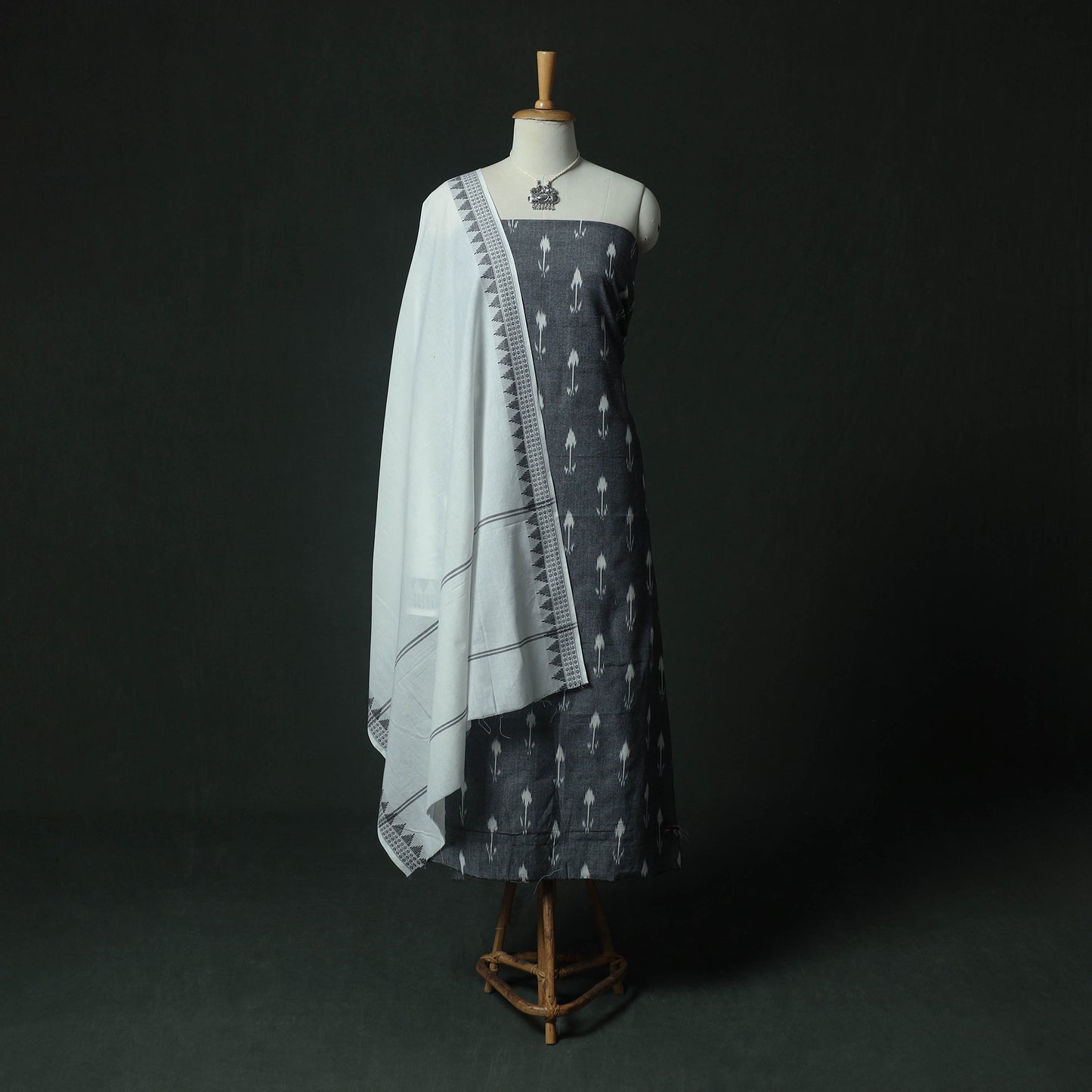 Pochampally Ikat Woven 2pc Cotton Unstitched Dress Material Kurta Set with Jewellery 12