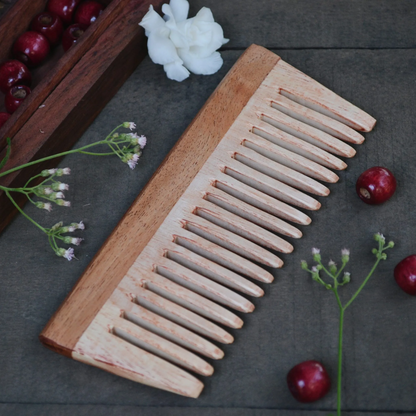 Handmade Neem Comb Pack of 2 (Small & Large)
