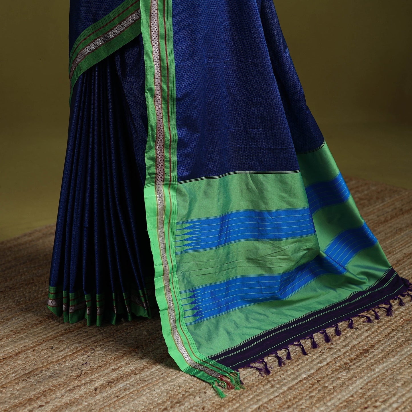 Silk cotton khun saree with ilkal pallu chikki paras border
