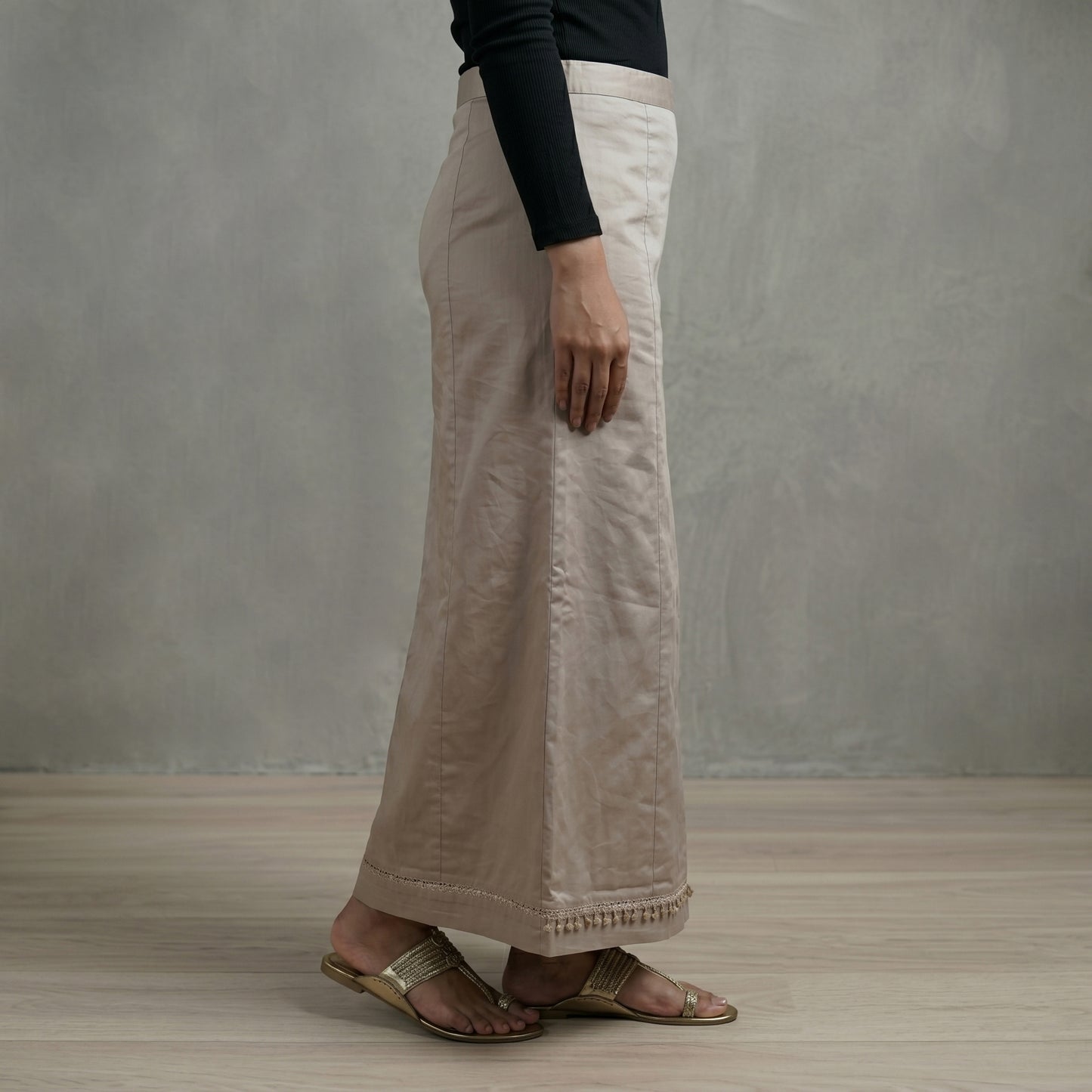 Brown - Plain Woven Cotton Lycra Inskirt 05
