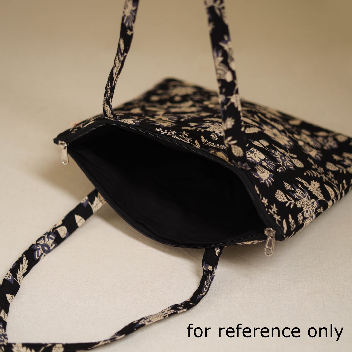 Handcrafted Quilted Handbag 01