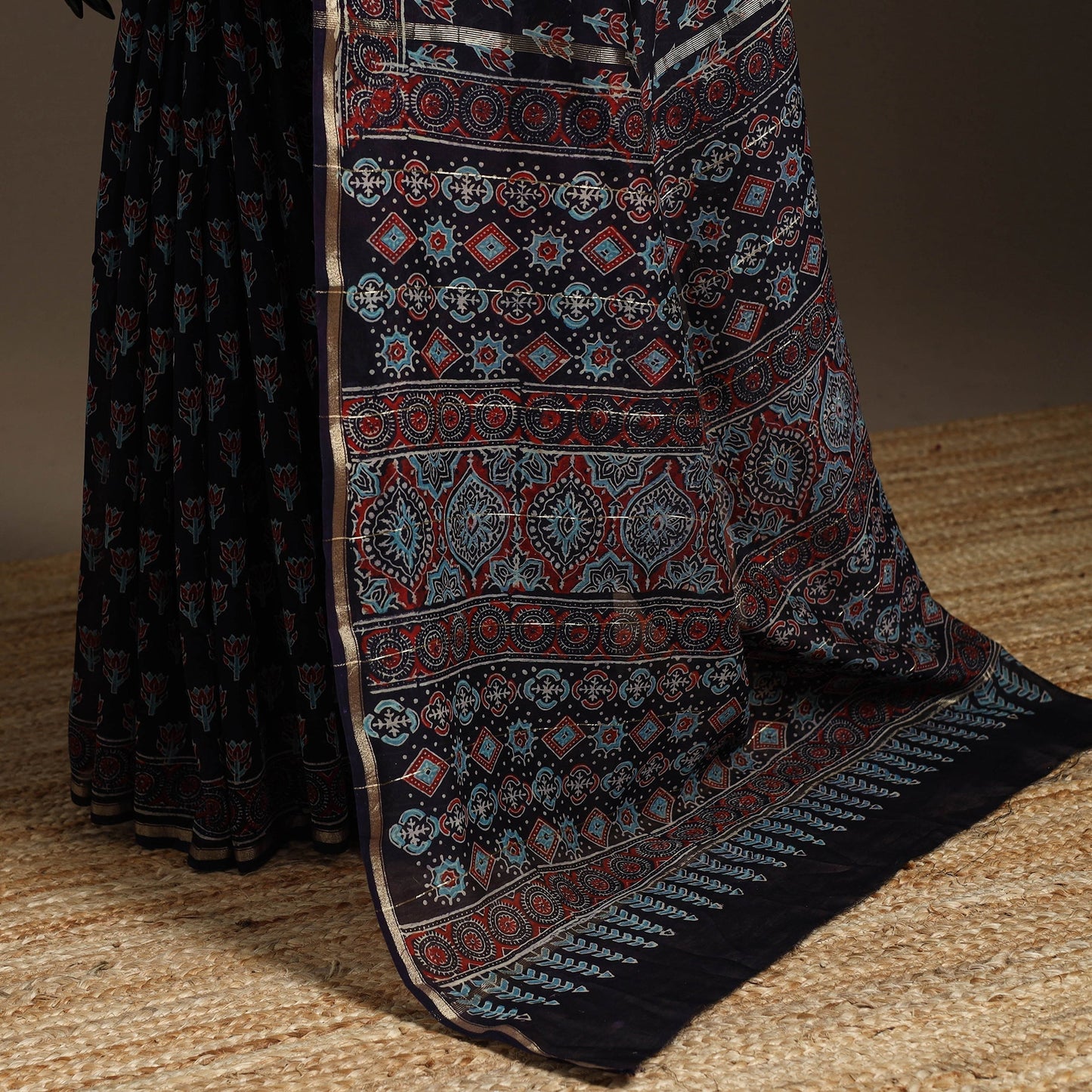 Chanderi silk hand bagru saree with zari border 08