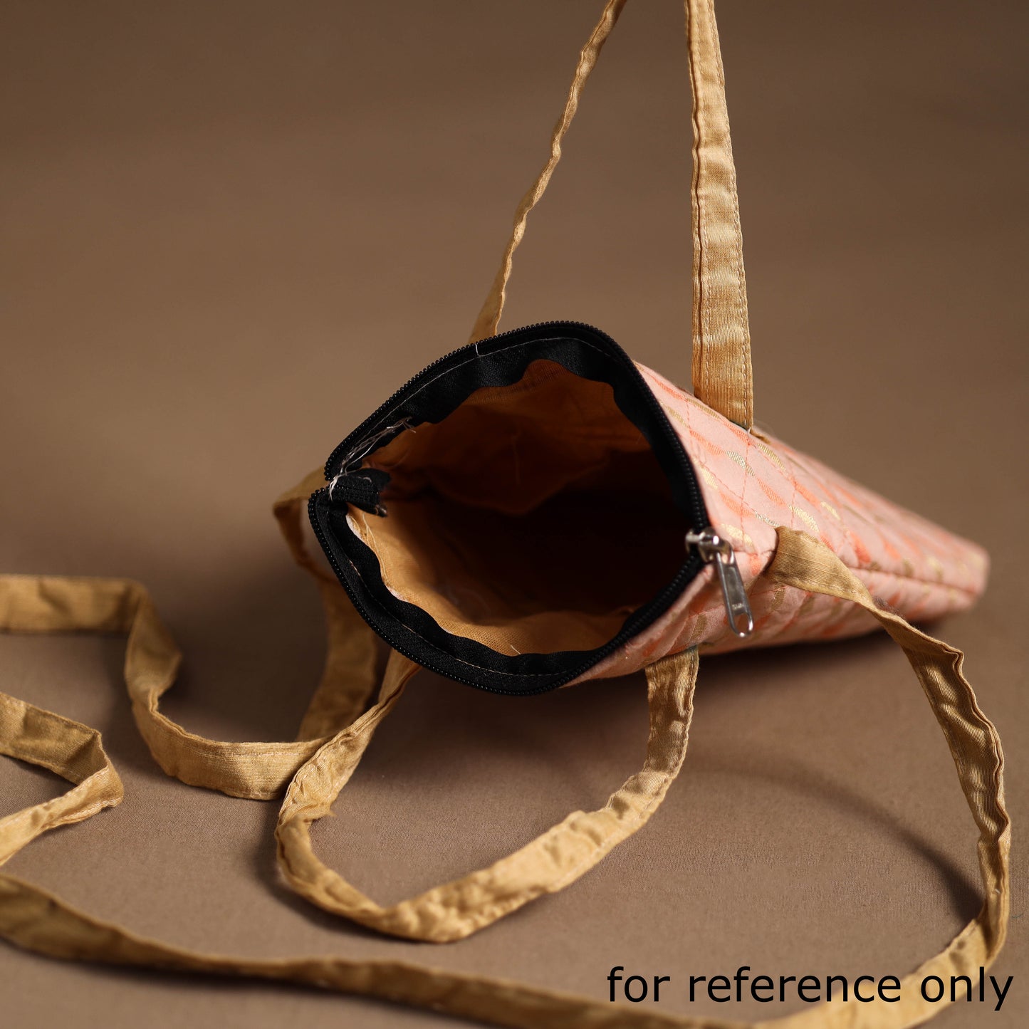 Buy Handcrafted Quilted Silk Sling Bag 05 Online at iTokri.com