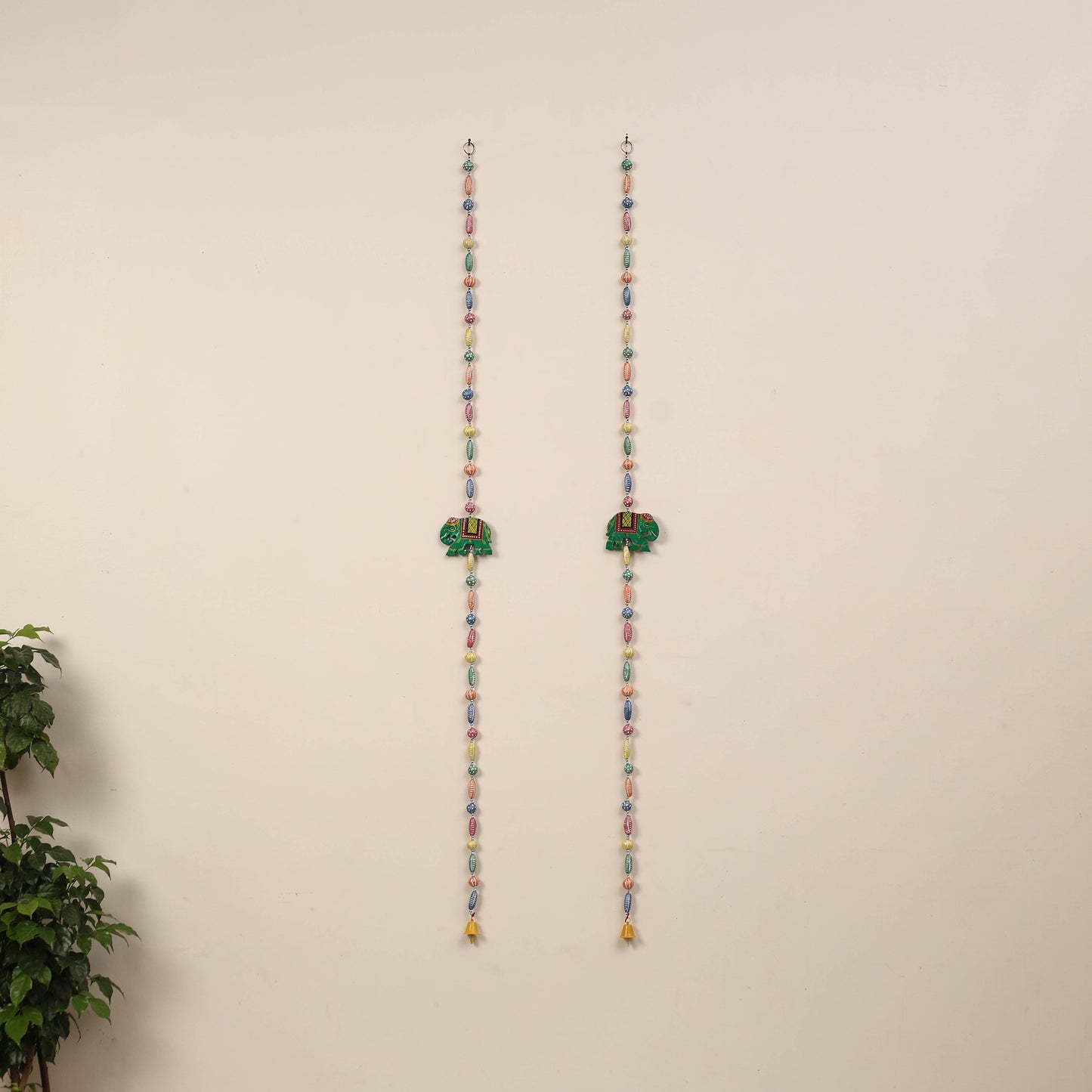 Banaras Handpainted Decorative Wall Hanging Set