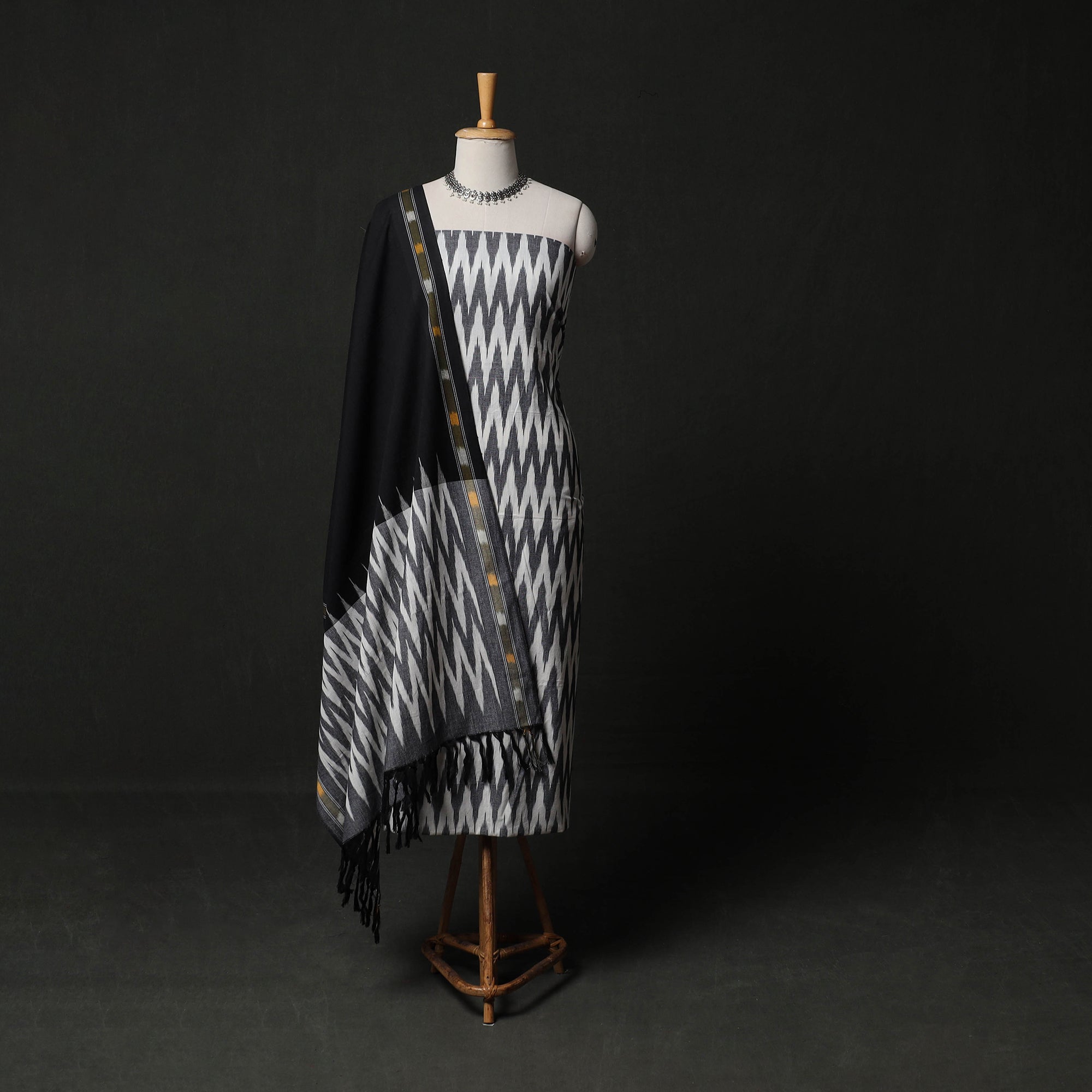 ikat cotton dress material Grey Pochampally Weave 3pc Unstitched Suit Set textile ikat design tagged Odisha handloom. color:Taupe Pink Hawaii Vow Renewals Beach Homecoming22