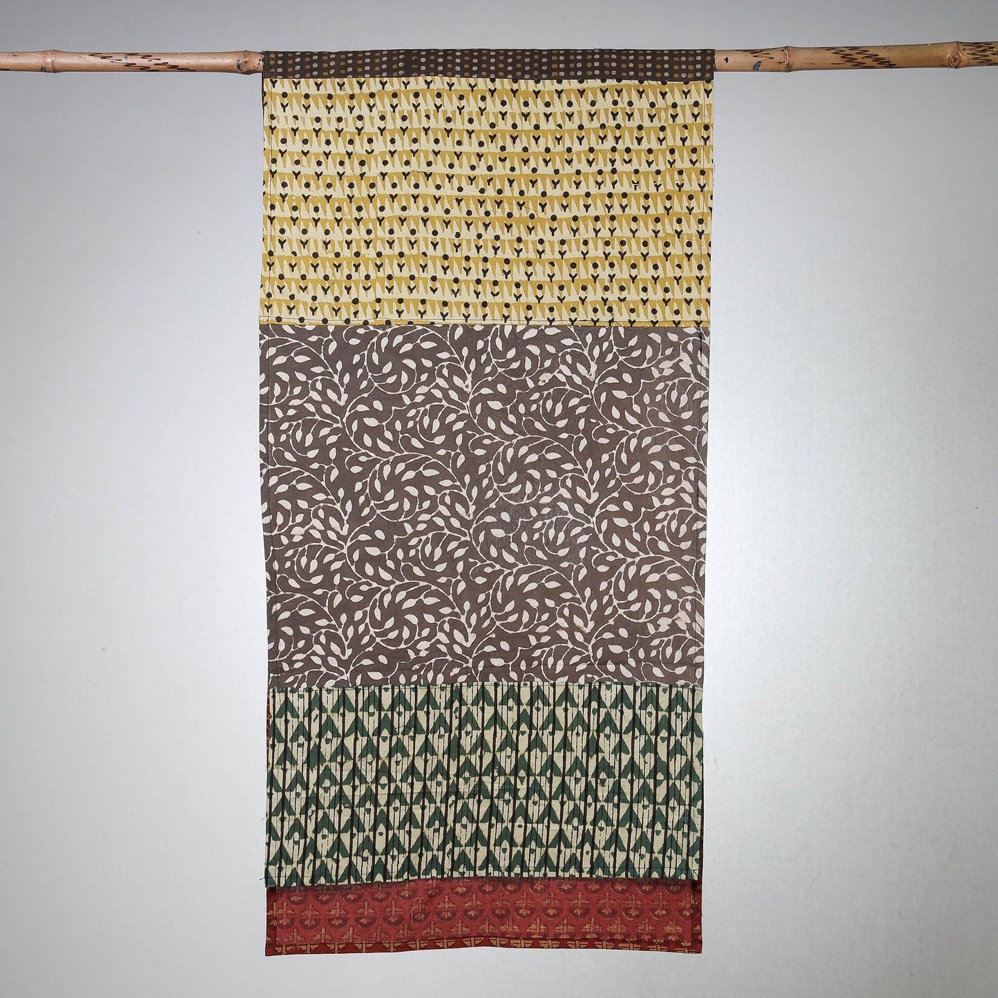 Akola/Pipad Block Printed Patchwork Cotton Stole Online at iTokri.com