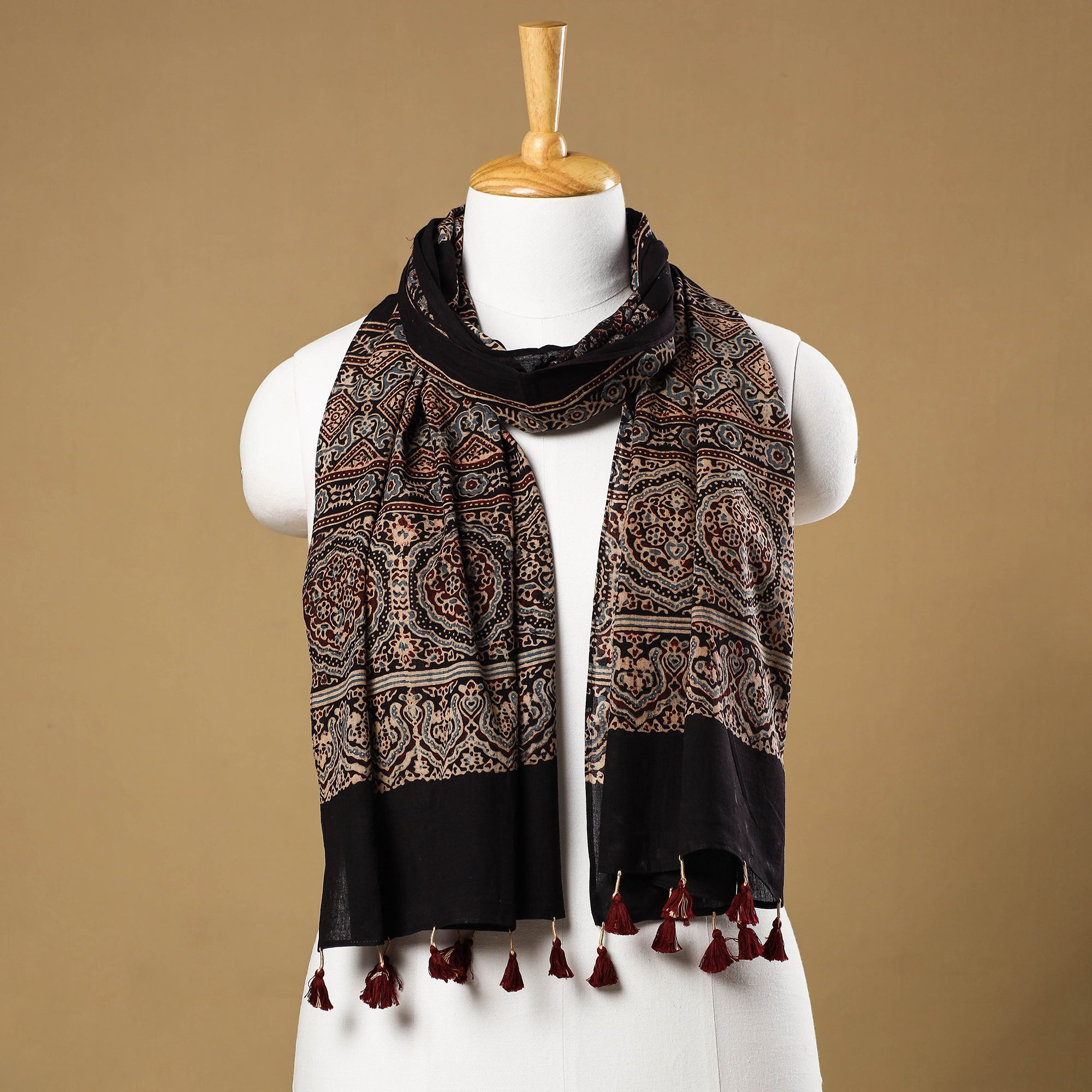 Black - Natural Dyed Block Print Pure Mul Cotton Ajrakh Stole 16