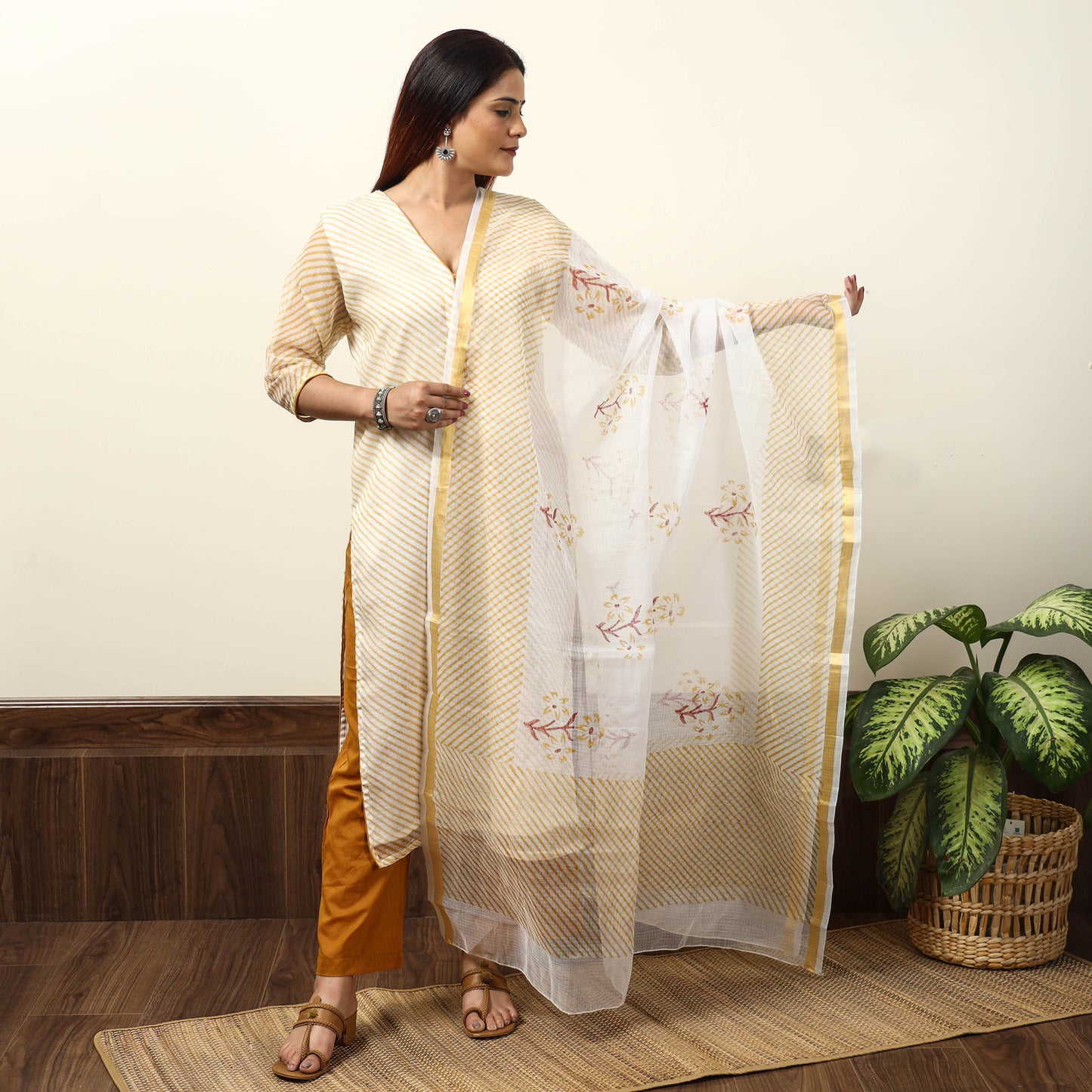 Buy Leheriya Printed Kota Doria Kurta with Palazzo & Dupatta Set 16 Online at iTokri.com