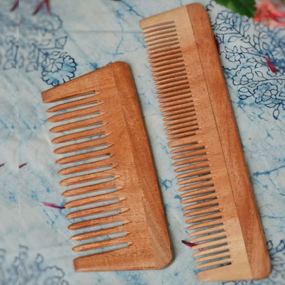 Handmade Neem Comb Pack of 2 (Small & Large)