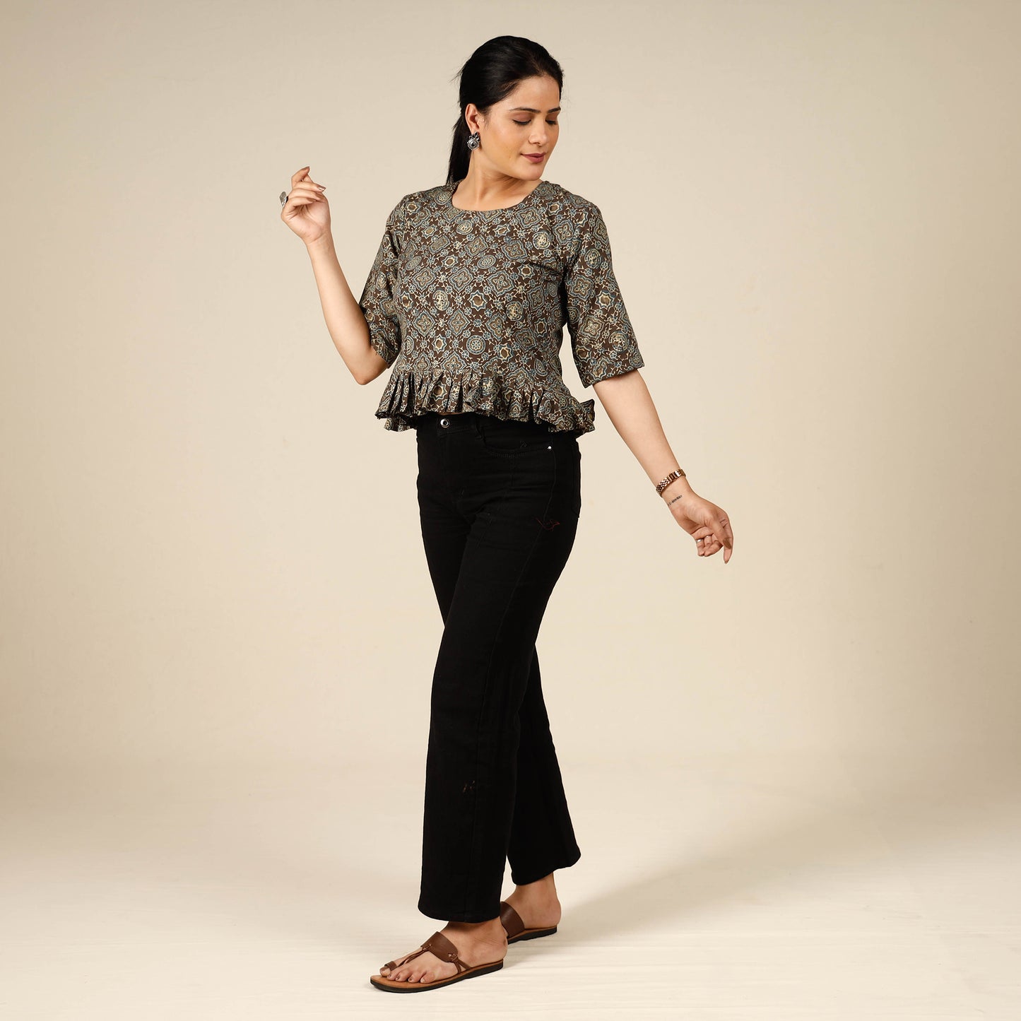 ajrakh crop top