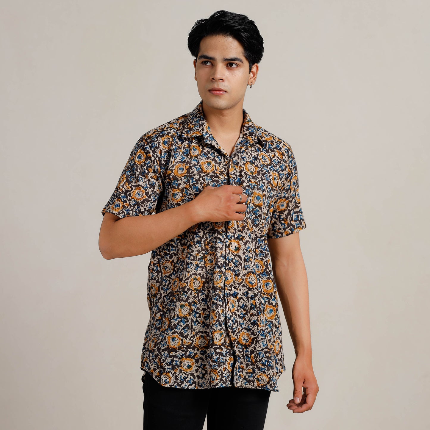 Buy Kalamkari Block Printed Cotton Men Half Sleeve Shirt 05 Online at iTokri.com