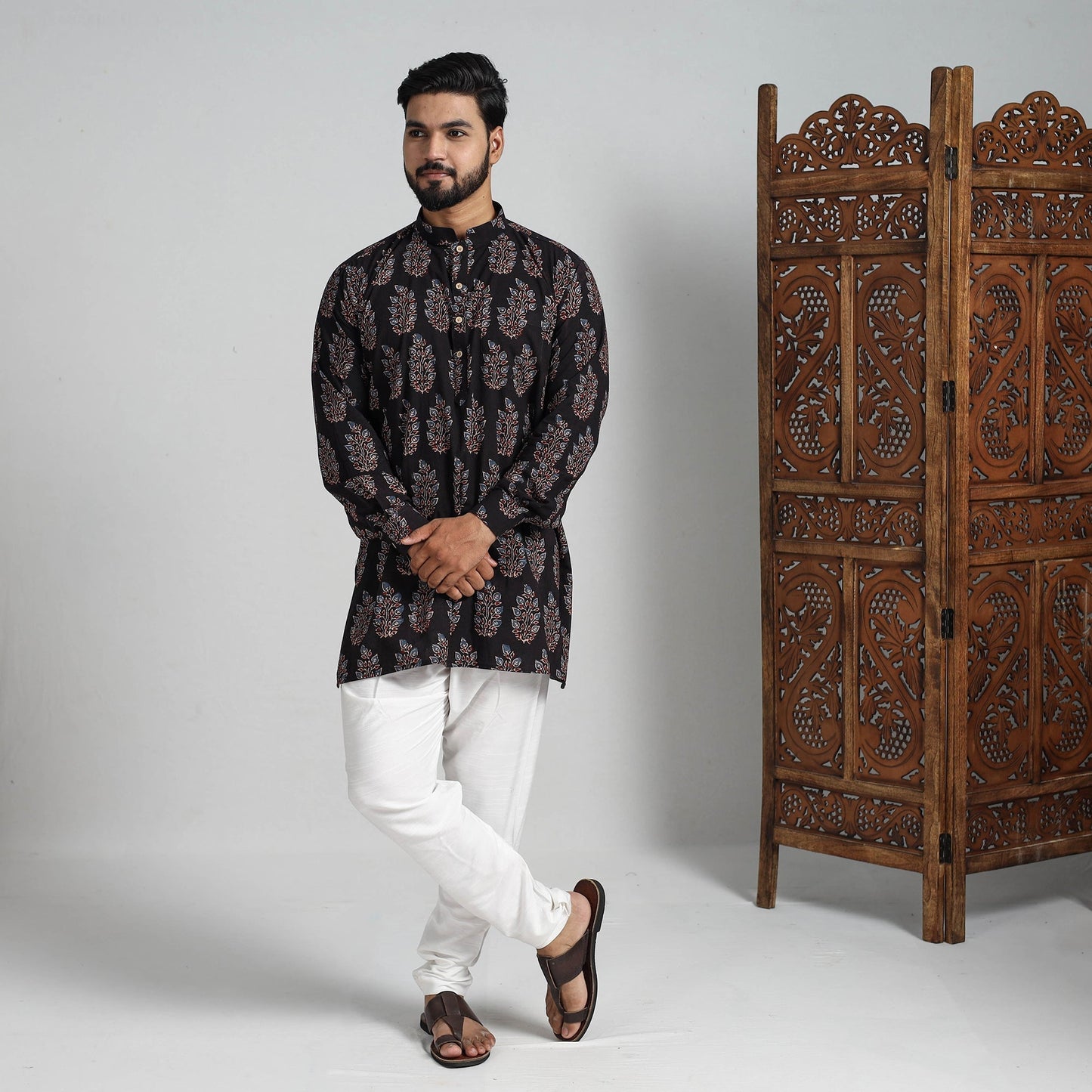 Ajrakh Block Printed Cotton Men Short Kurta 02