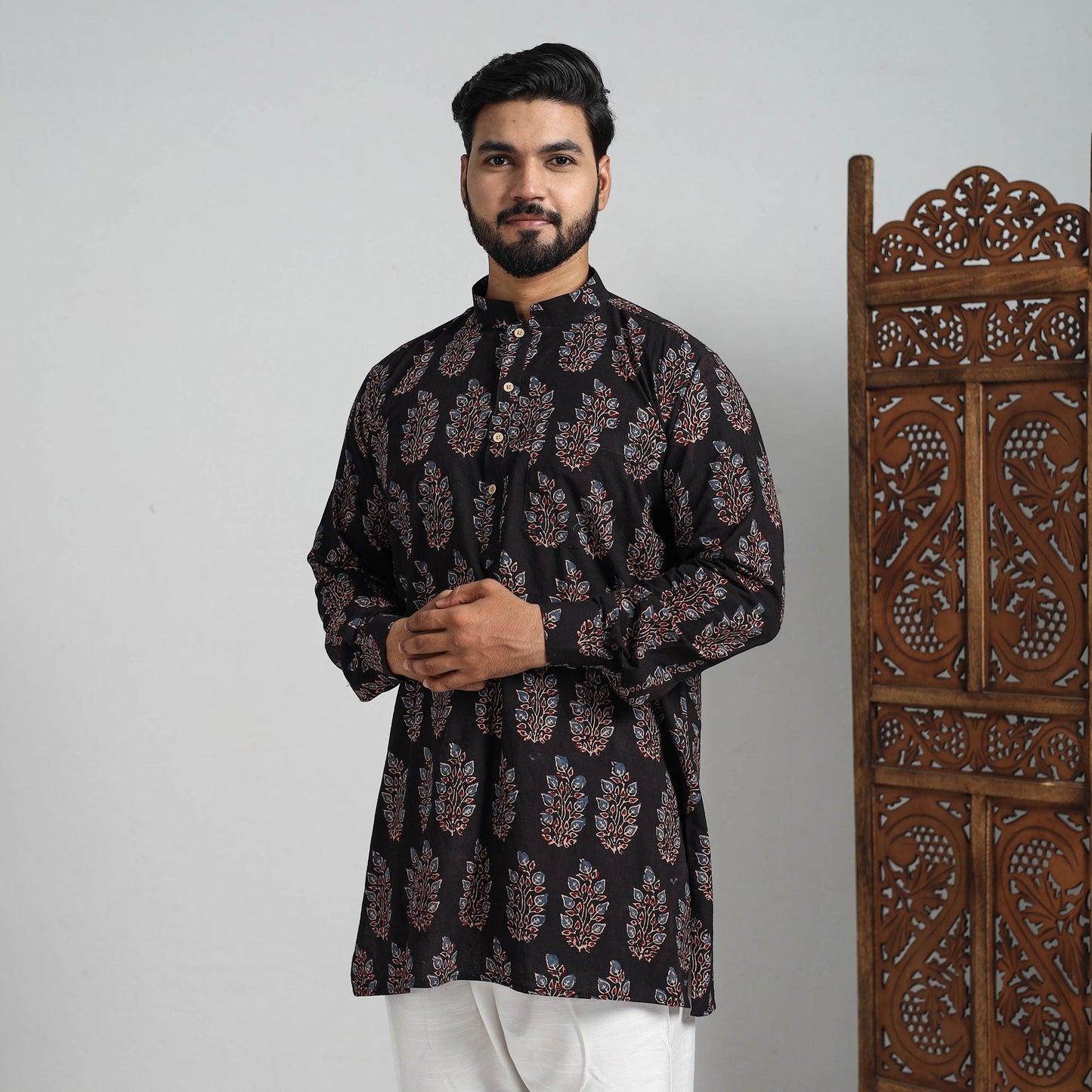Ajrakh Block Printed Cotton Men Short Kurta 02
