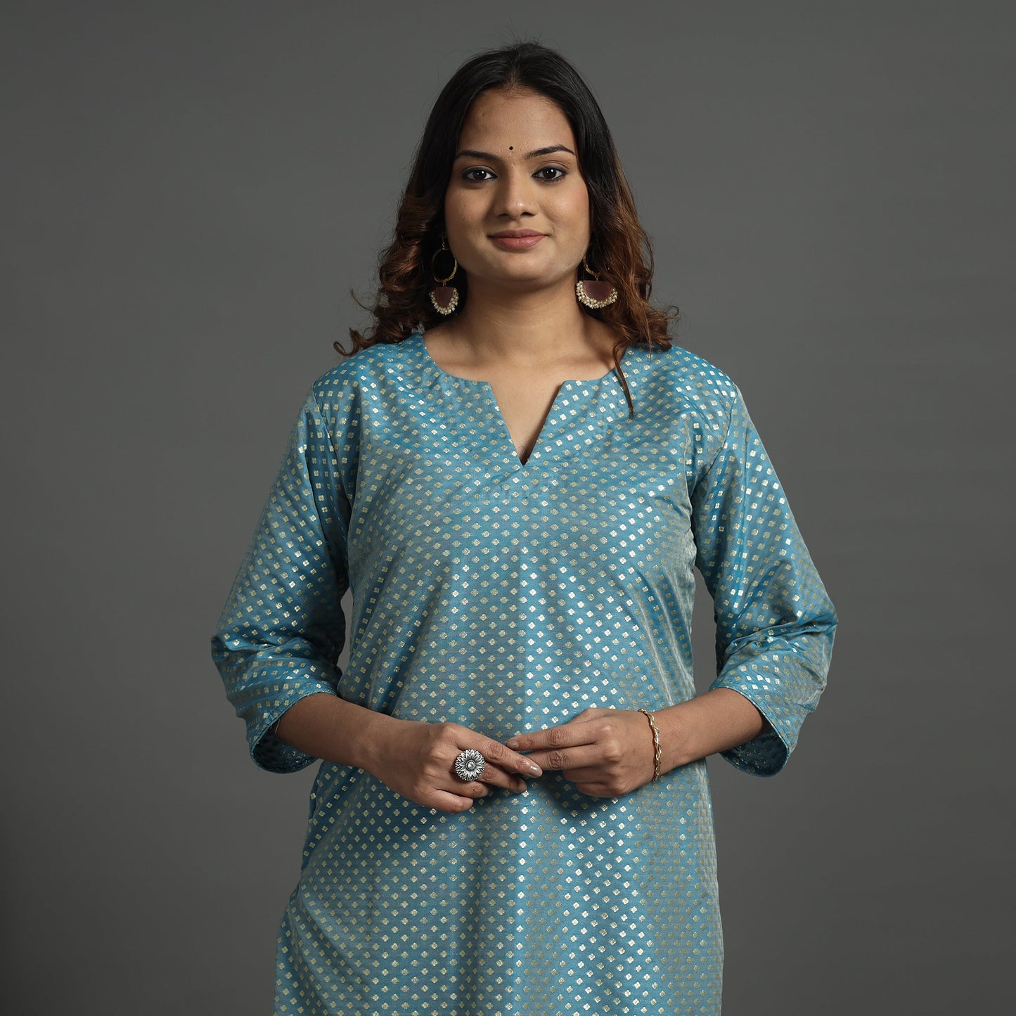 Buy Elegant Banarasi Brocade Silk Kurta with Pant Set Online at iTokri.com