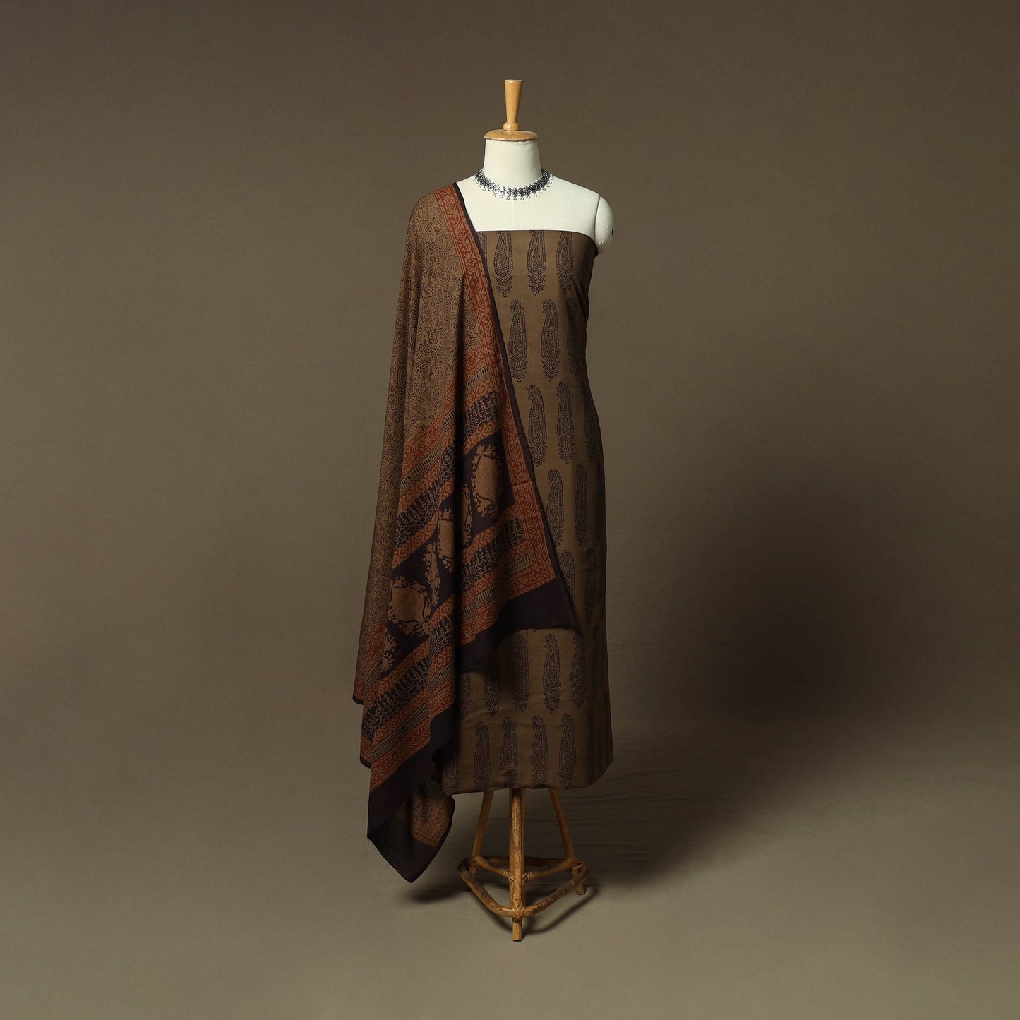 Bagh hand block print natural dyed cotton 3pc unstitched