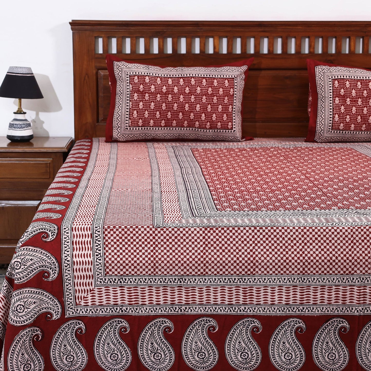 Buy Bagh Block Printed Cotton Bedcover Online l iTokri.com