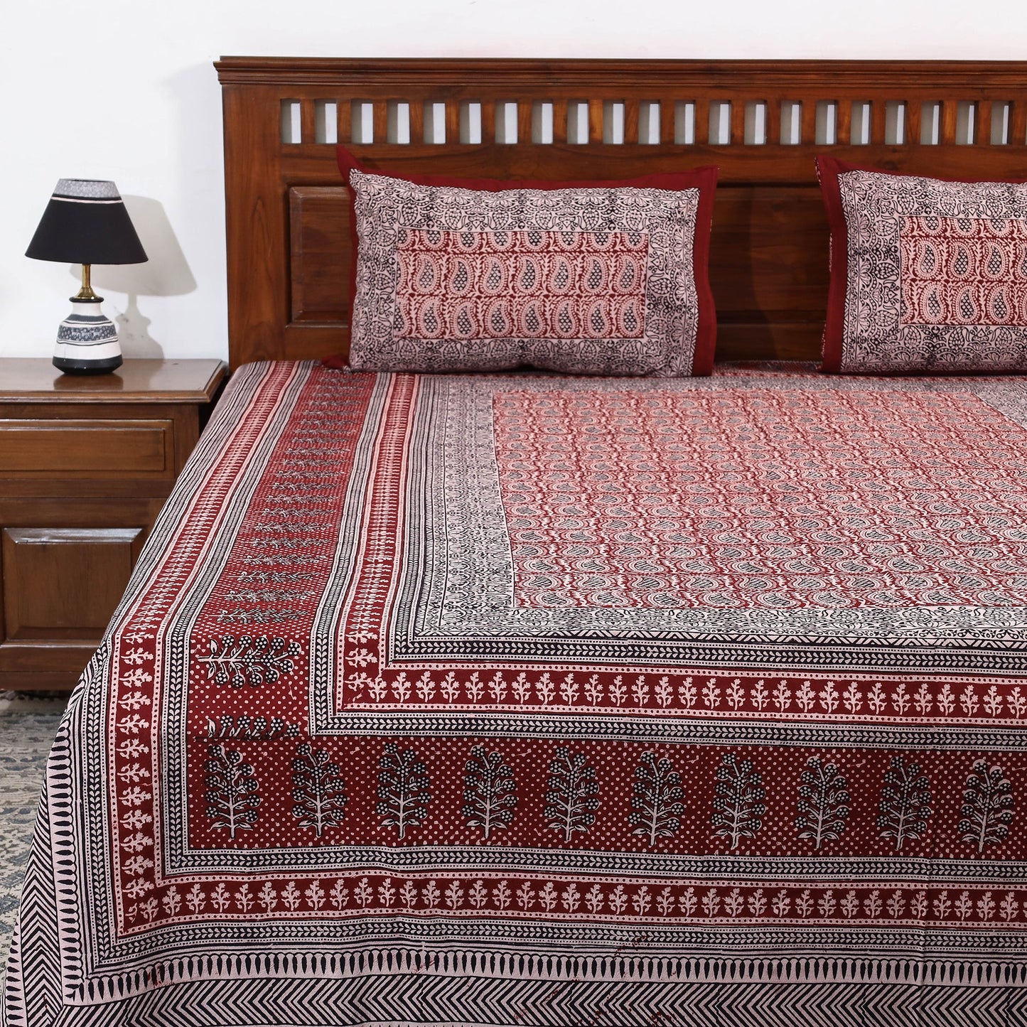 Buy Bagh Block Printed Cotton Bedcover Online l iTokri.com