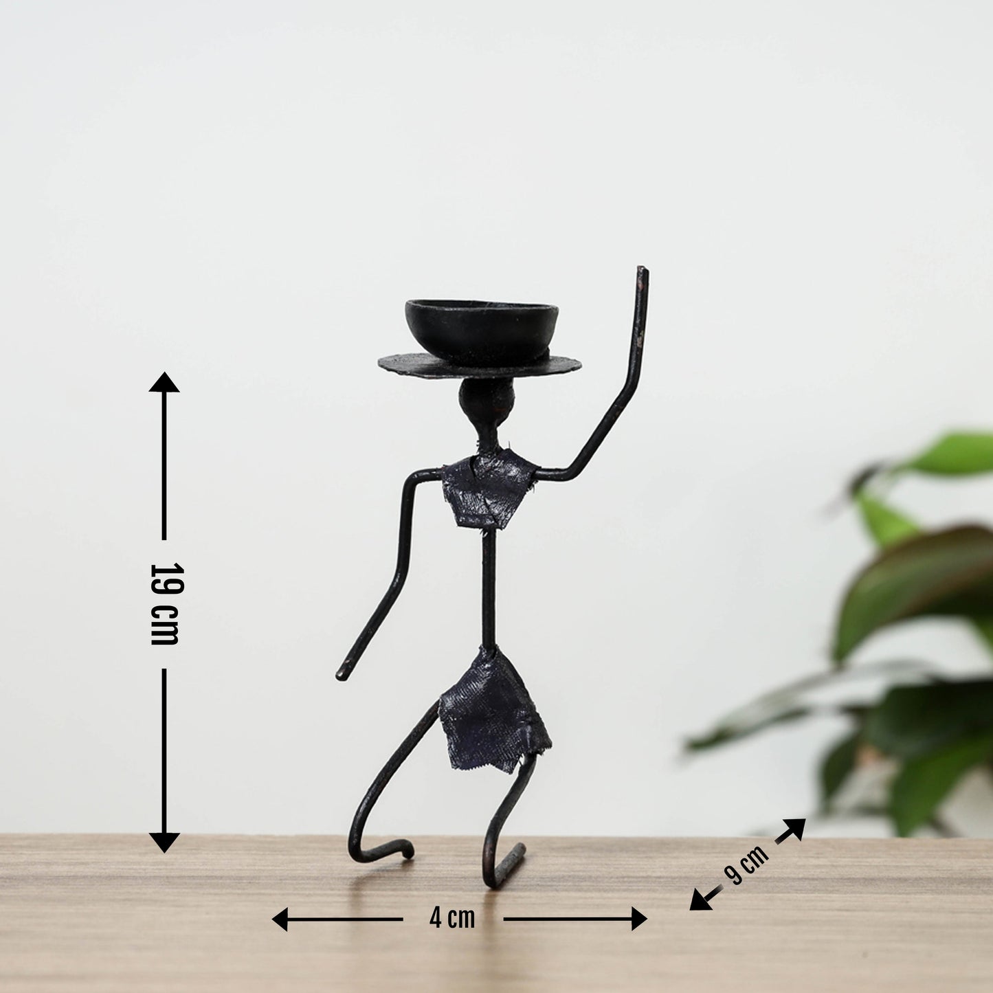 Bastar Tribal Wrought Iron Candle Stand Online in India