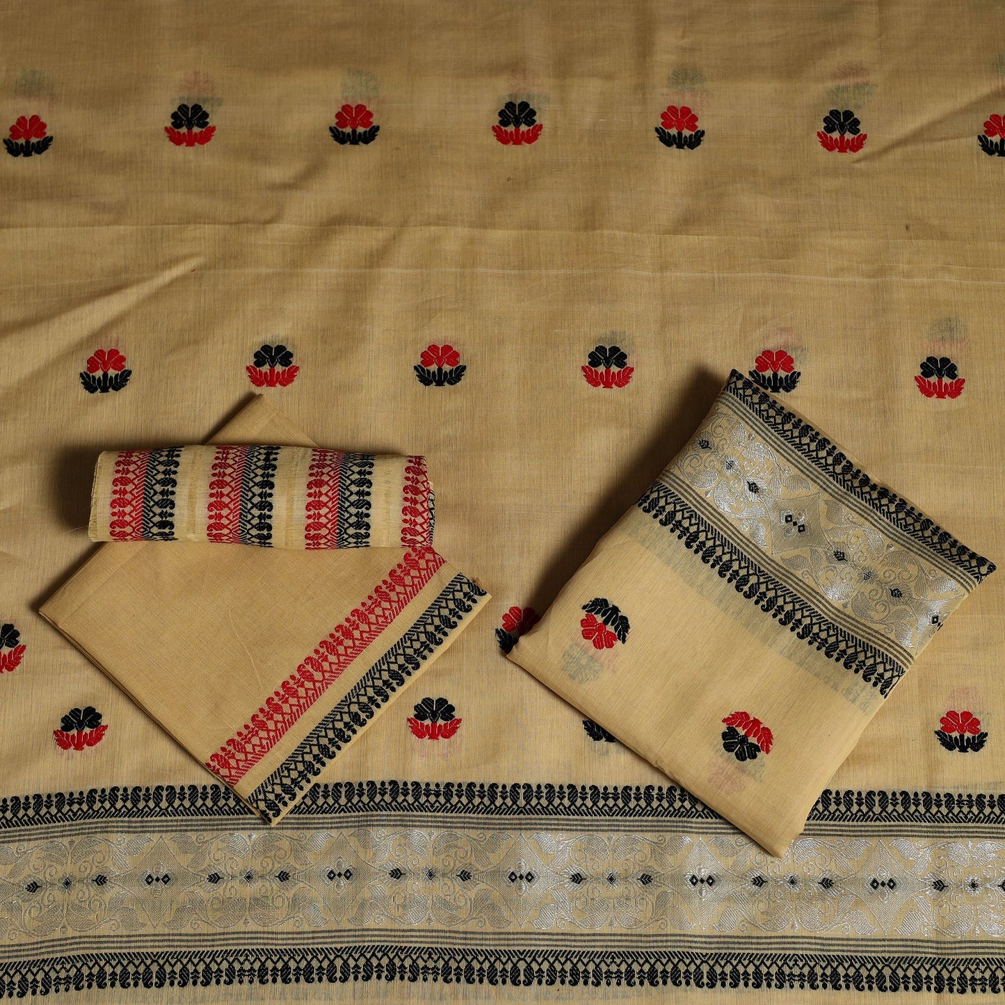 Assam handloom silk cotton mekhela chador with blouse piece