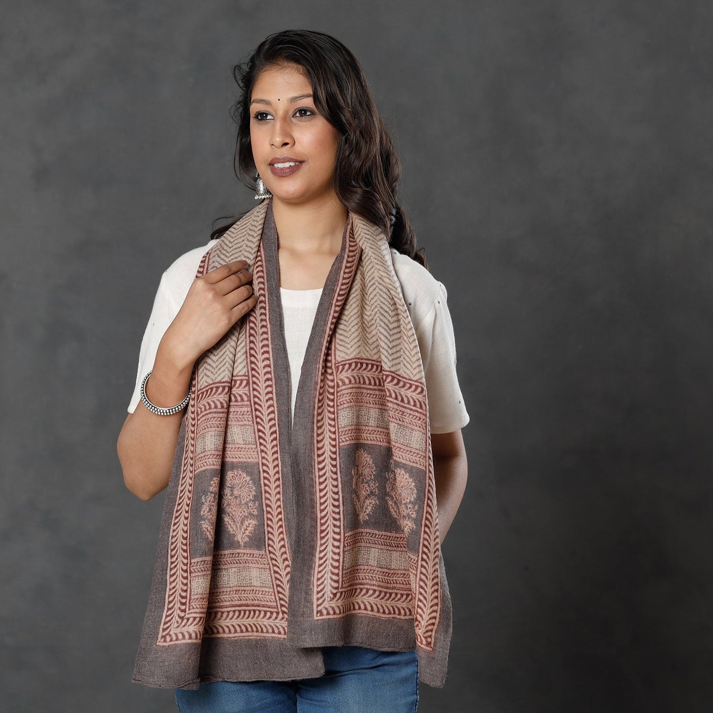 Bagh Block Printed Natural Dyed Woolen Muffler (61 in)