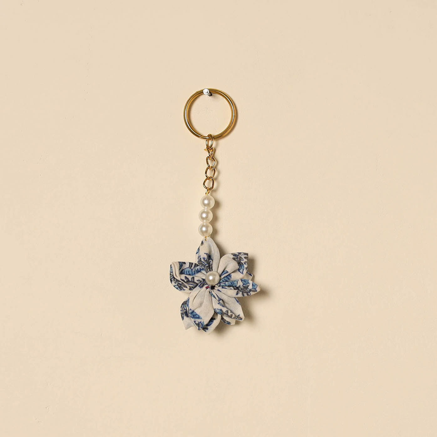 Beaded fabart flower keychain 40 - handcrafted